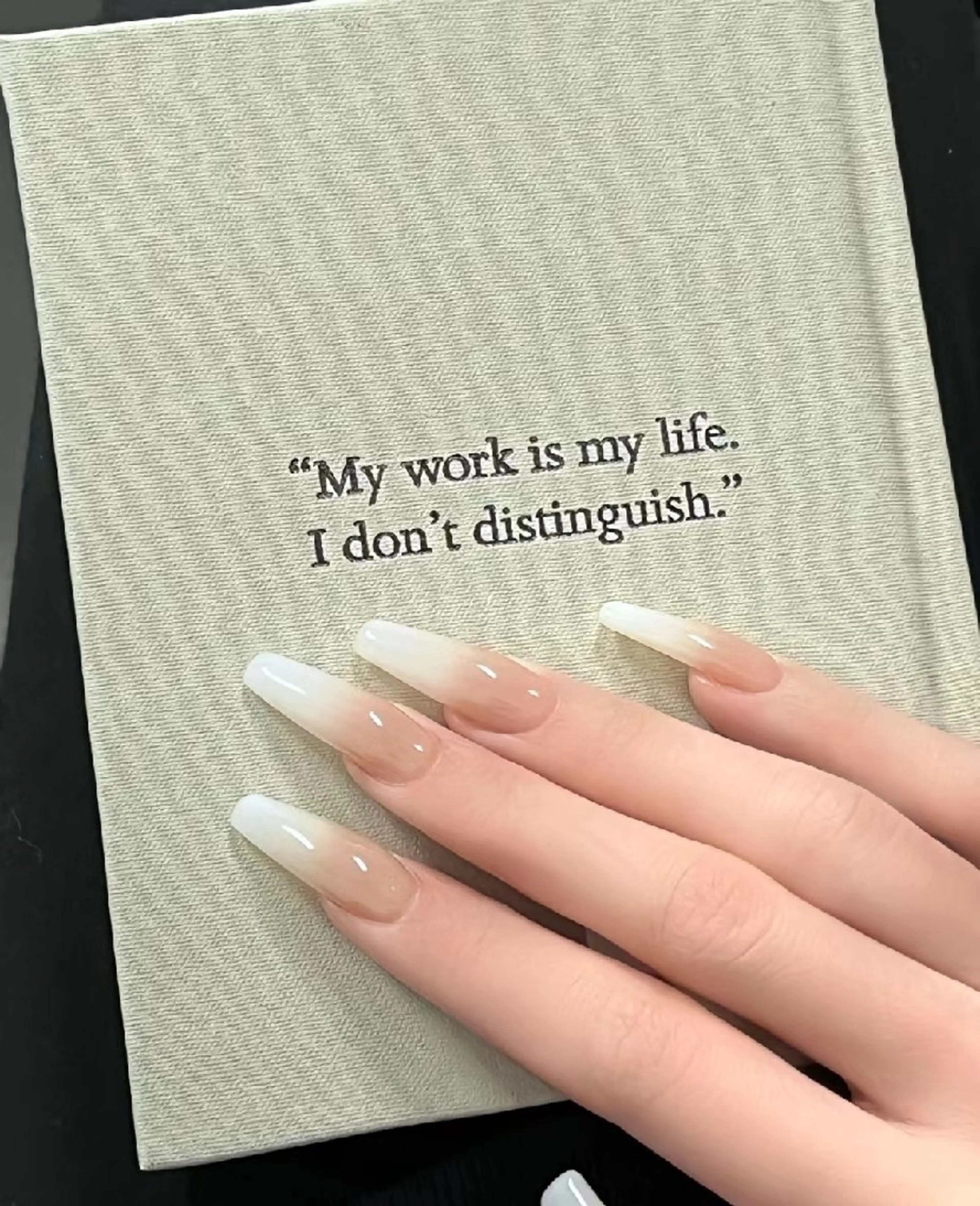 ネイル ハンドネイル 吉田 美羽のネイルデザイン