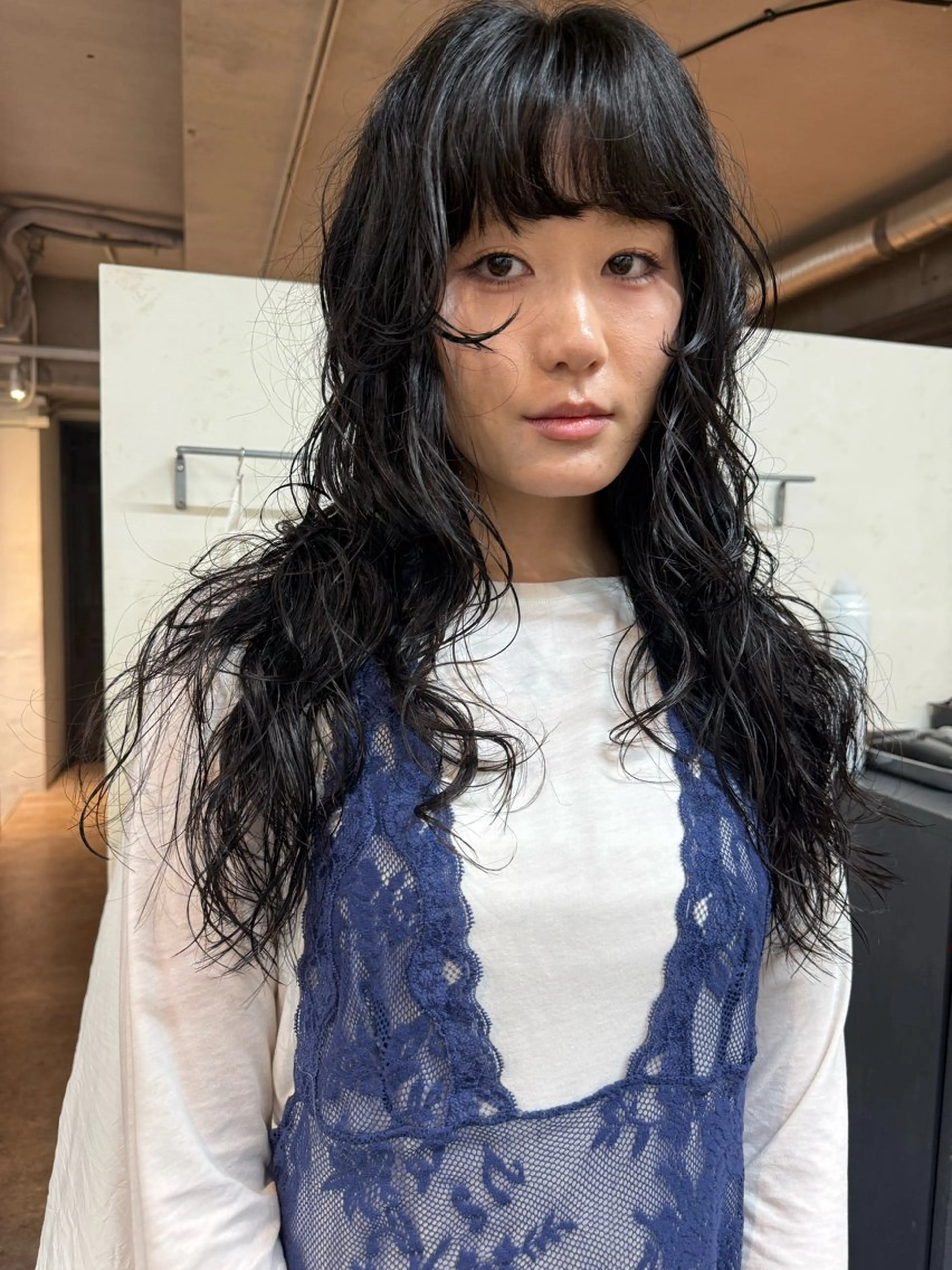 ロング パーマ レイヤーカット ロング カット パーマ トリートメント 森貴裕/ベージュ/ パーマ/オリーブのヘアスタイル