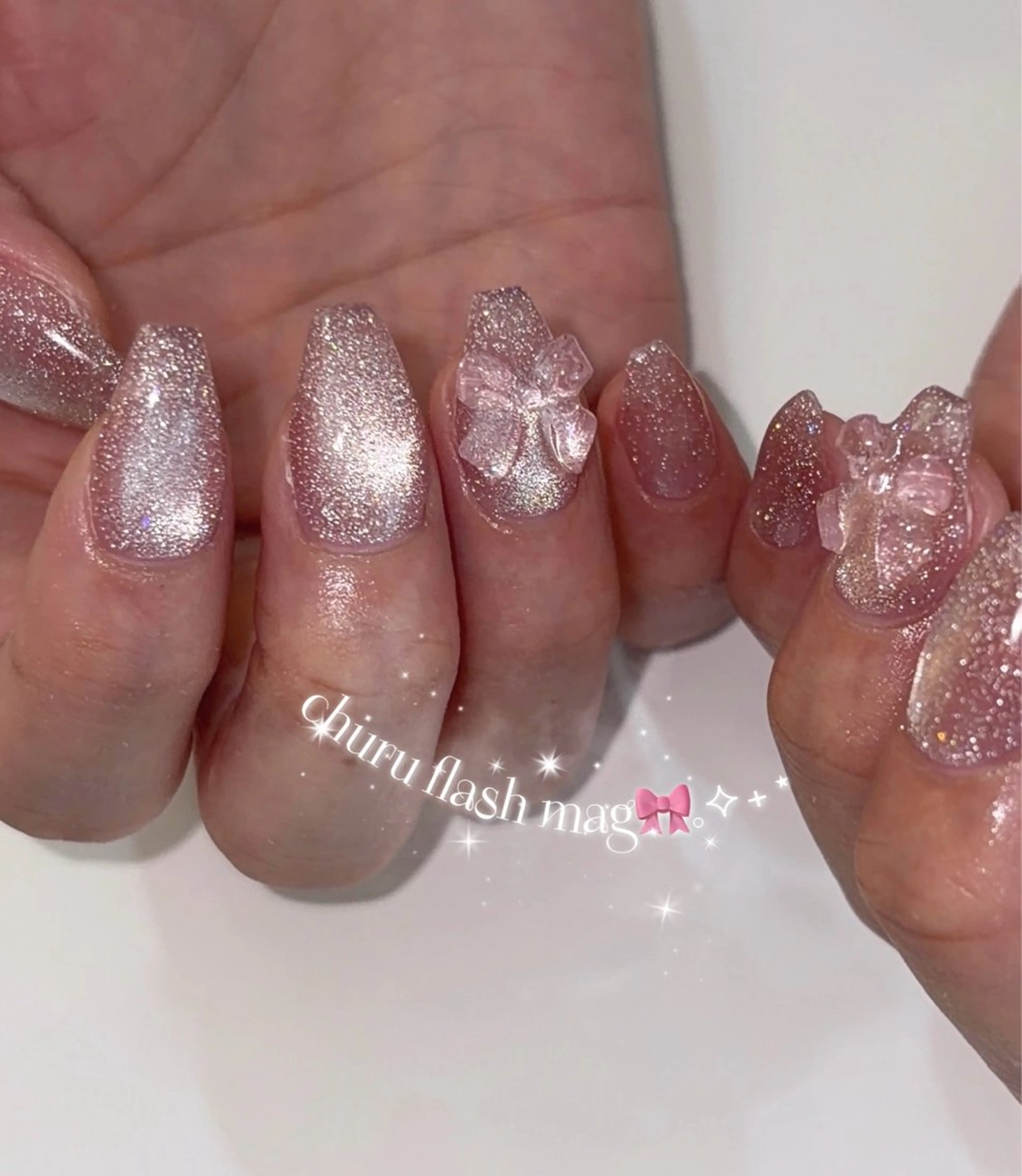 ネイル ハンドネイル ViViA momokaのネイルデザイン