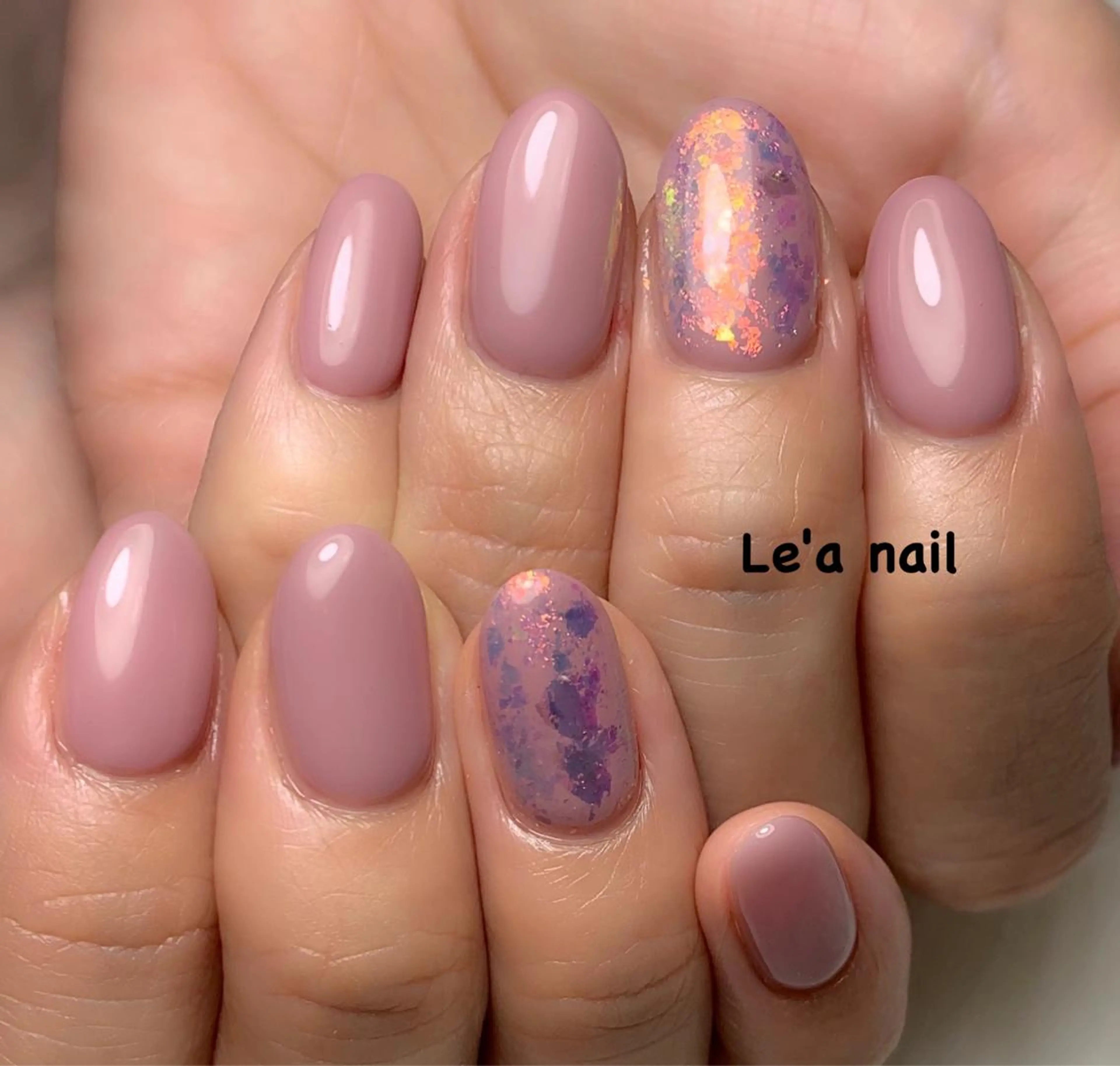 ネイル キラキラネイル 'mm  (ミリ) ＭＡＮＡＭＩのネイルデザイン