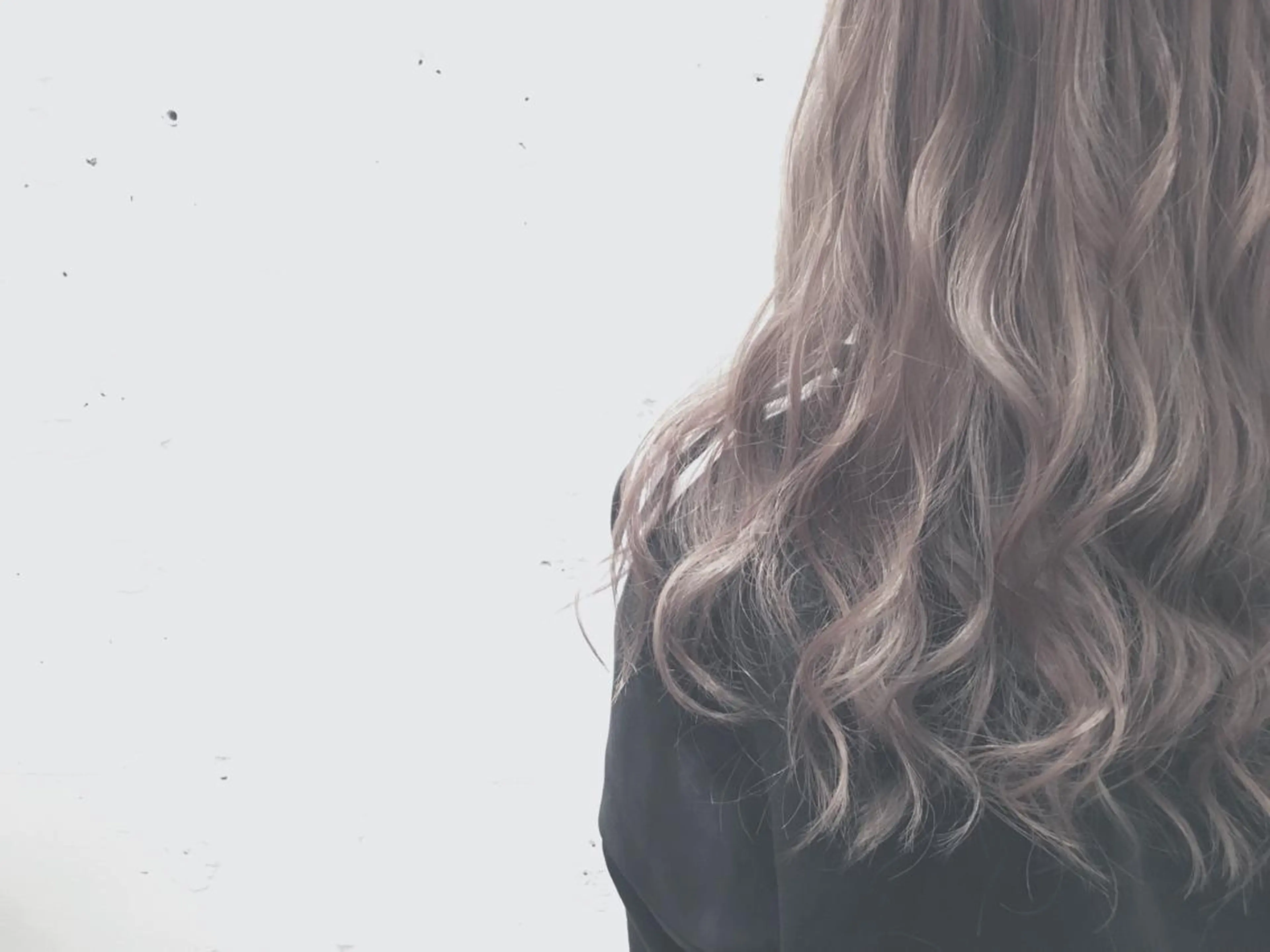 ロング カラー アッシュ ベージュカラー ダブルカラー グラデーションカラー ハイライトカラー てんま さやかのヘアスタイル