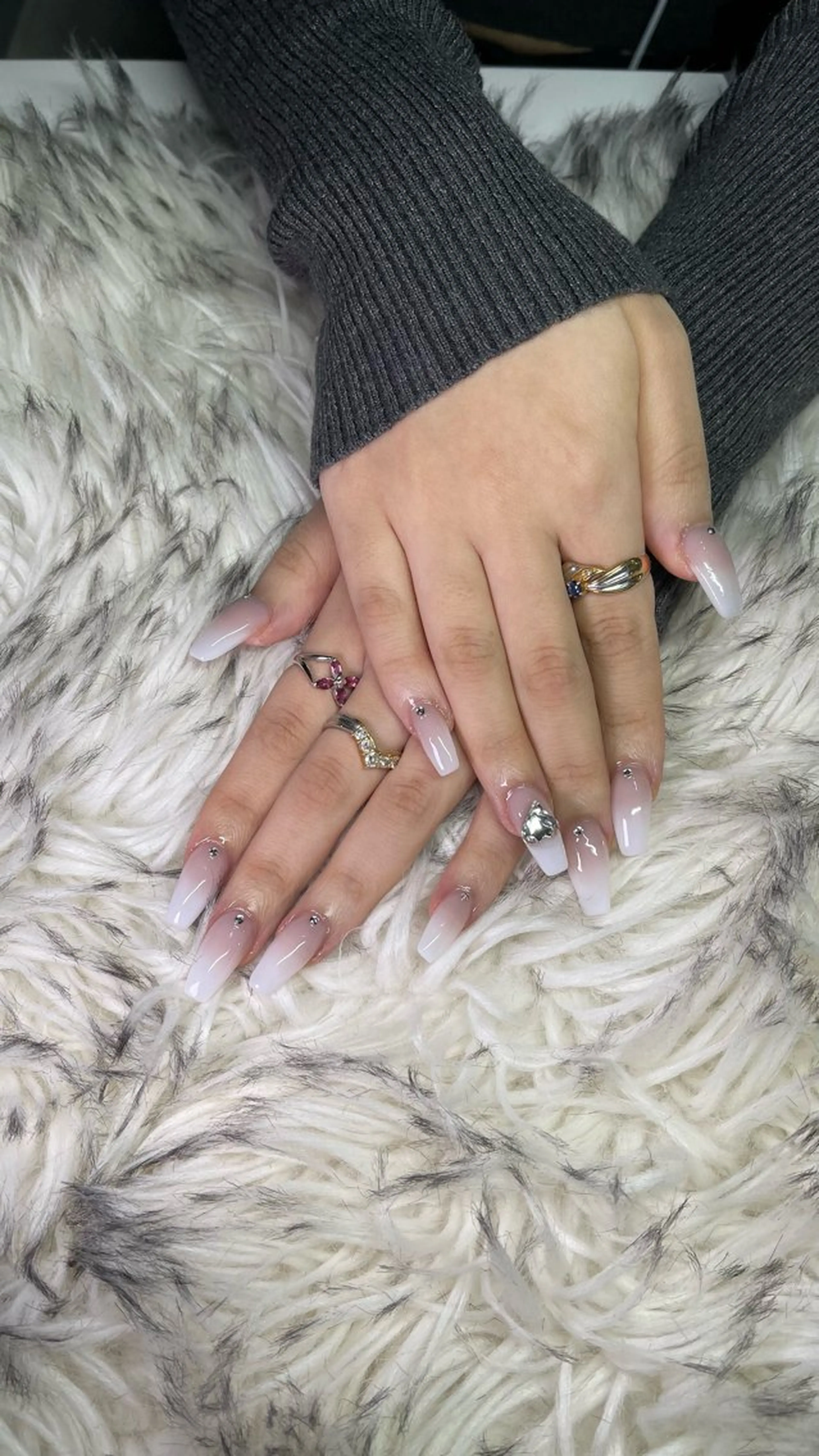 ネイル ハンドネイル NAIL FOCUS Lisaのネイルデザイン