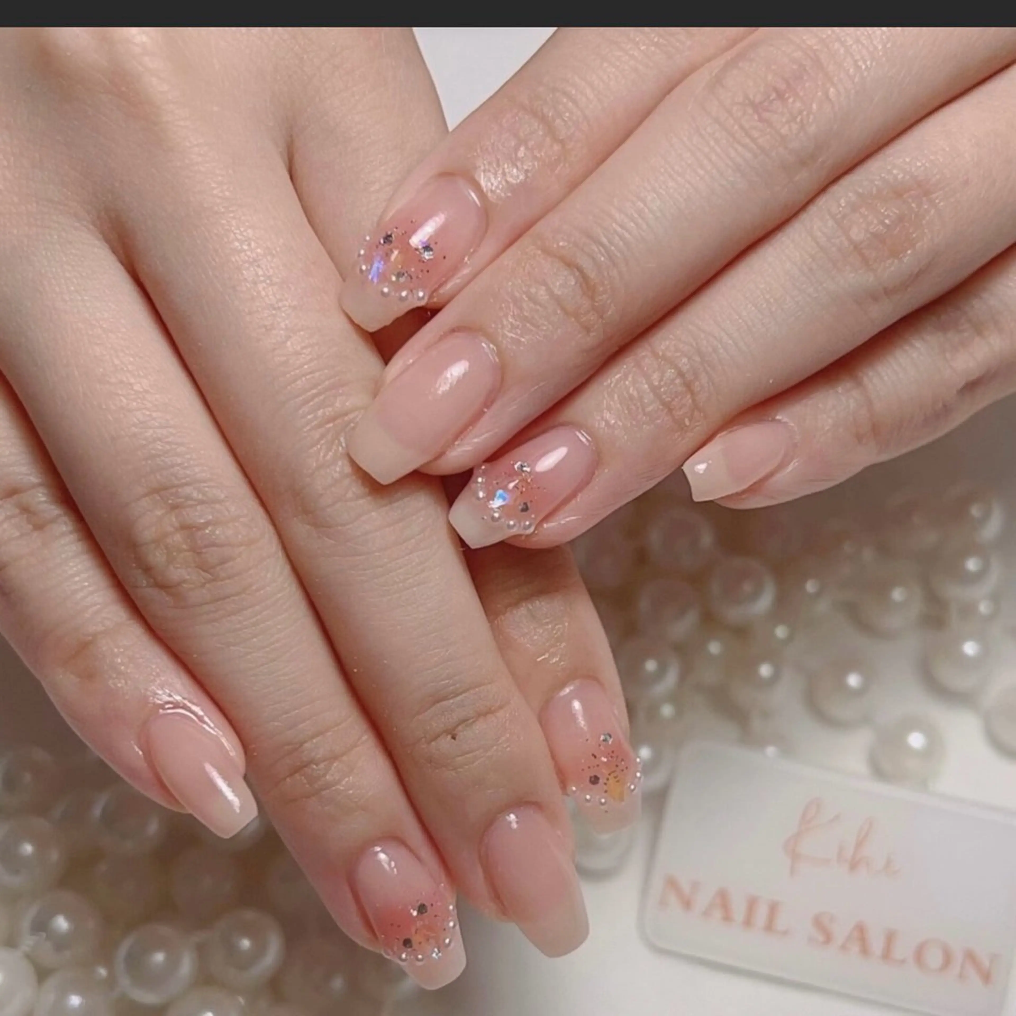 ネイル アートネイル フレンチネイル ジェルネイル グラデーション 韓国ネイル ハンドネイル ハンドケア さくら💮💮 【オフ無料】のネイルデザイン