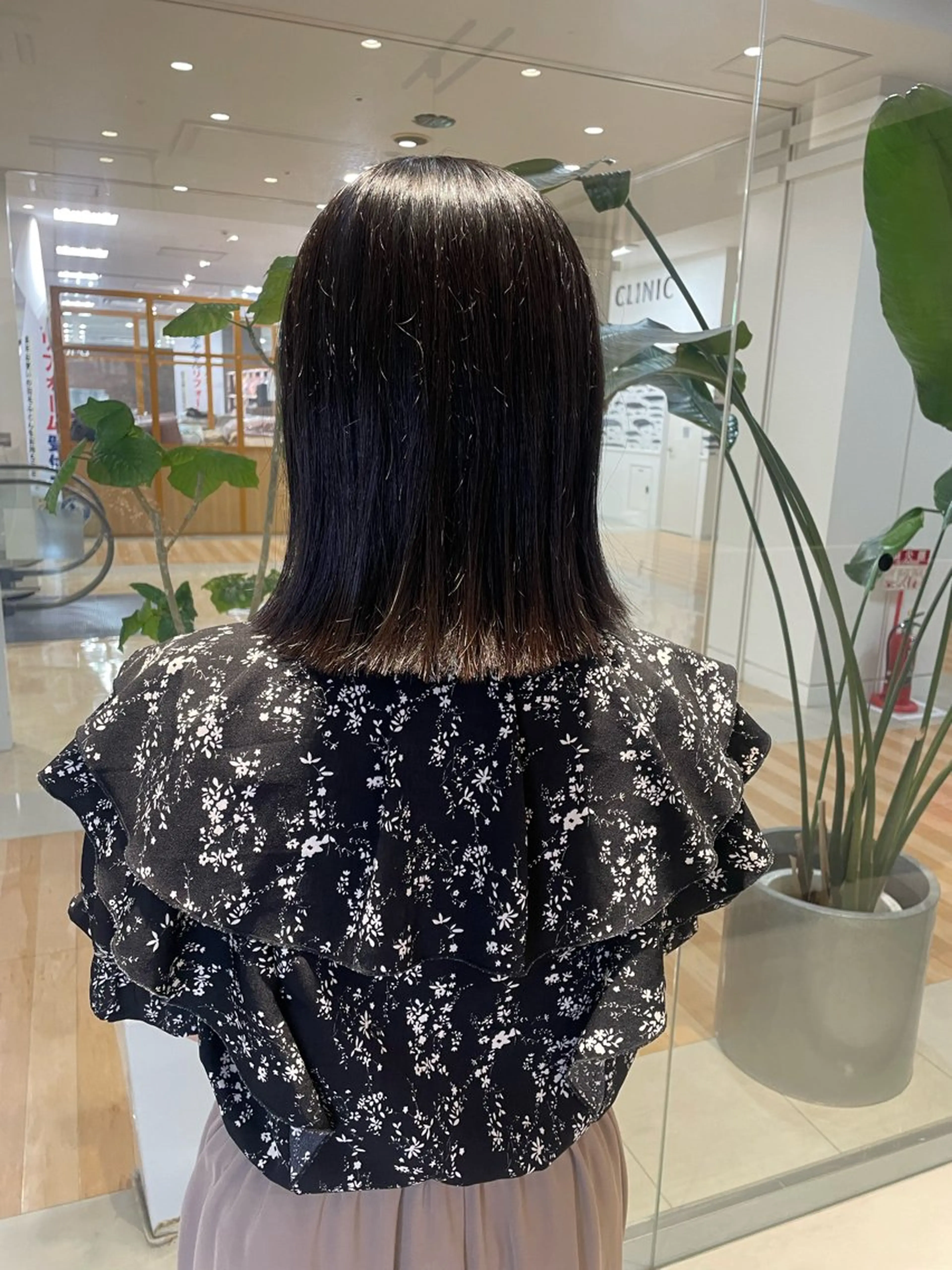 ミディアム ナチュラルカラー 児玉優香のヘアスタイル