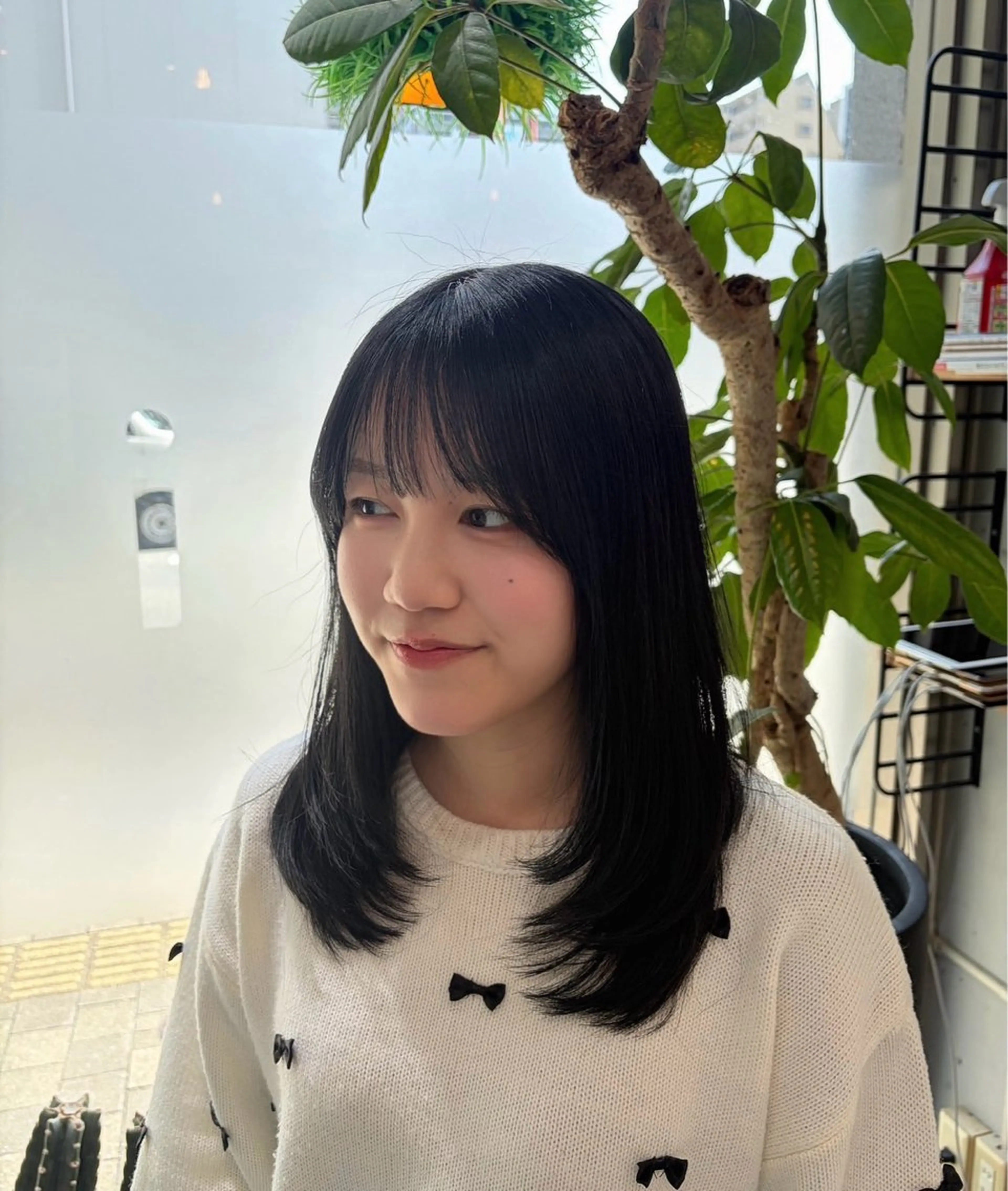 ロング カラー 黒髪 ブルーカラー ブルーブラック レイヤーカット Glimpseあやね 🎀大濠/髪質改善のヘアスタイル