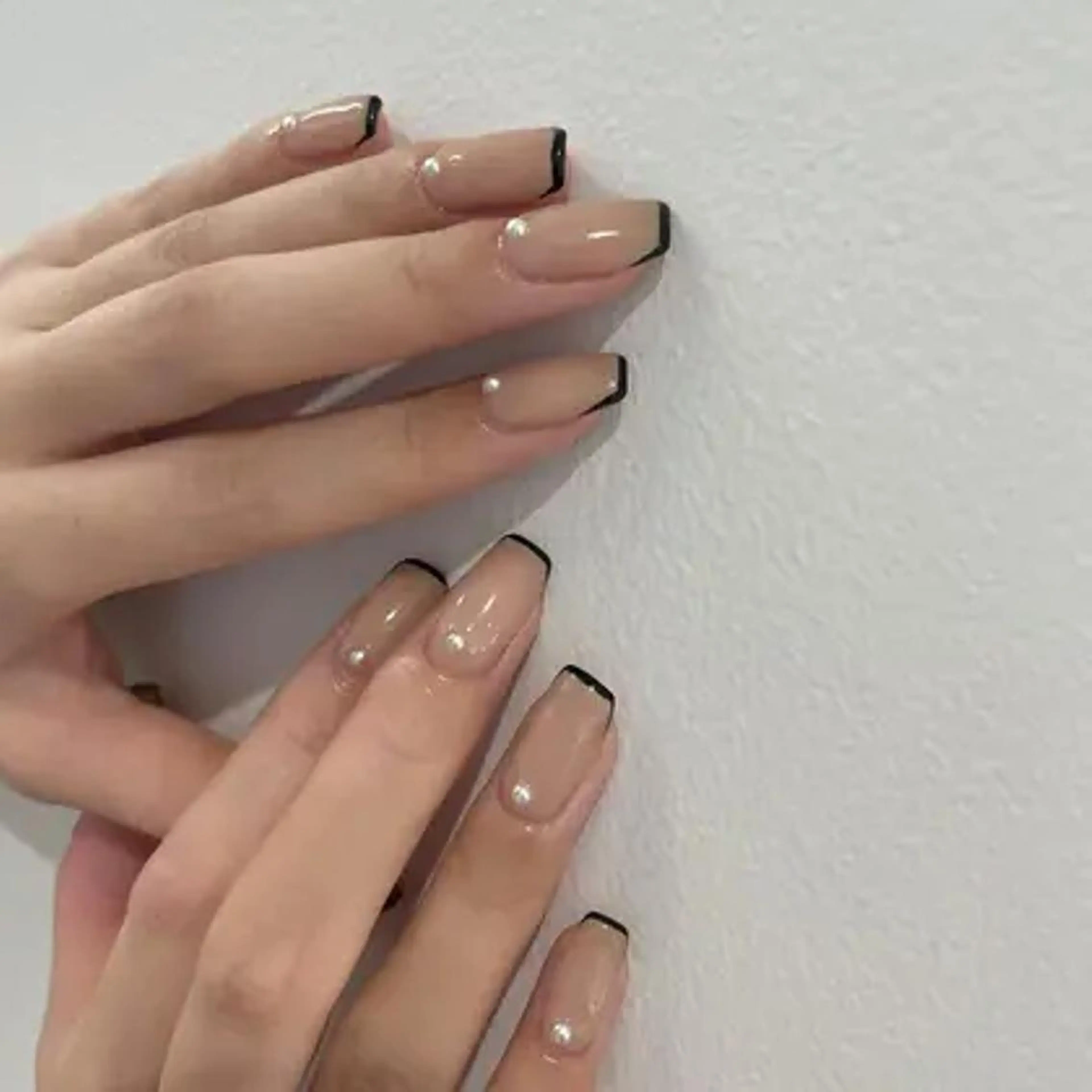 ネイル フレンチネイル 🛁fein. 🎀明治神宮前🪞のマツエク・マツパデザイン