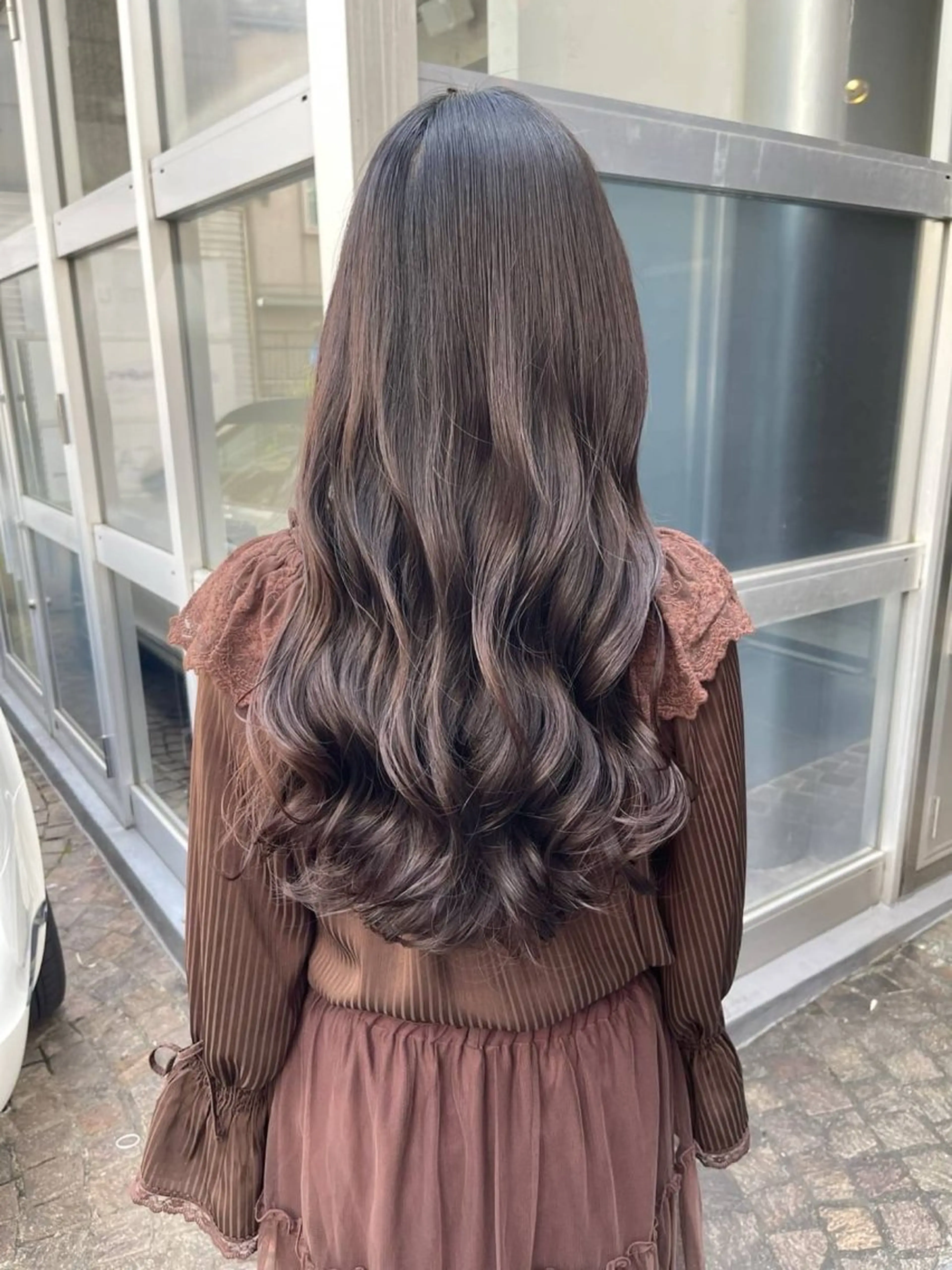 パーマ 見奈美 凜のヘアスタイル