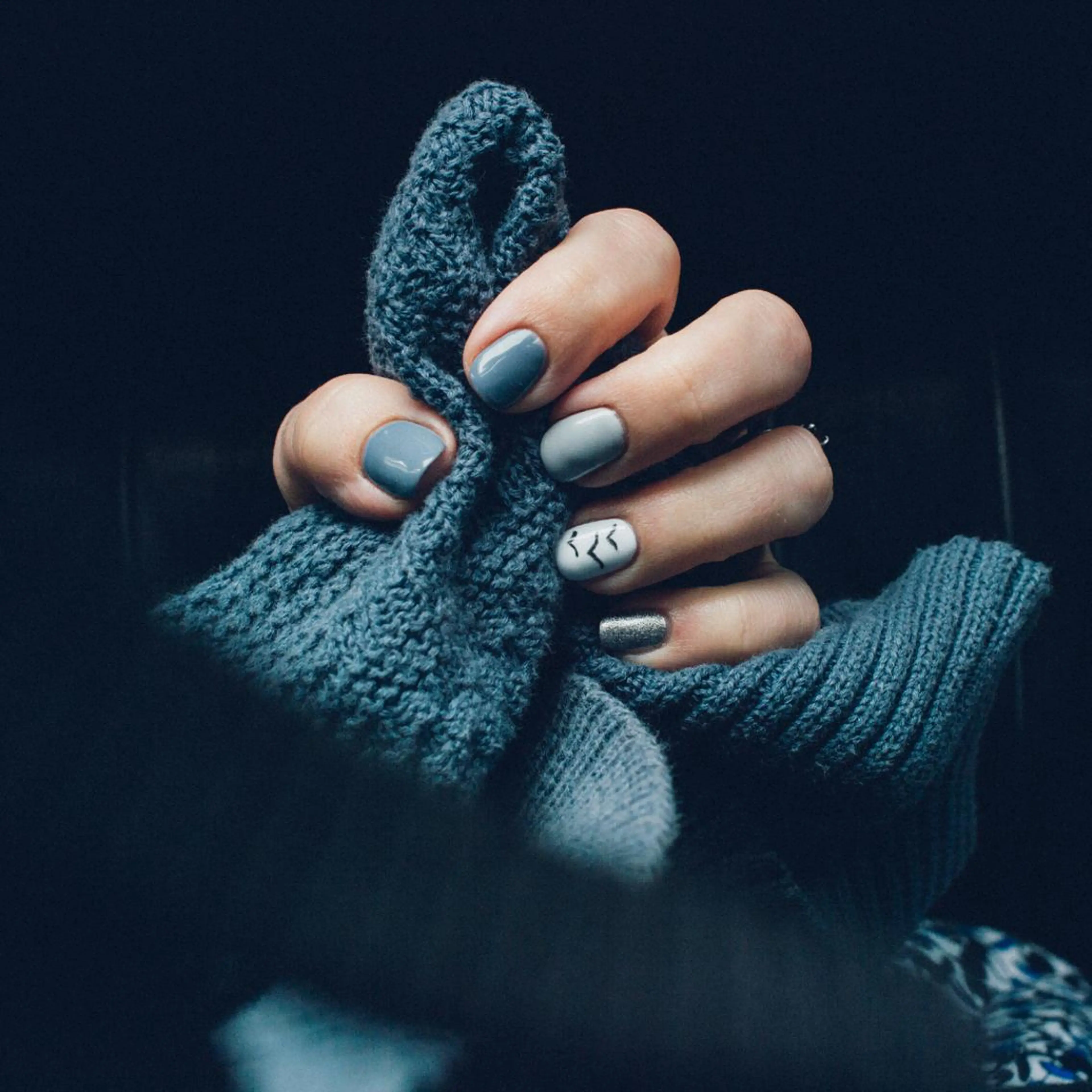 ネイル elu ：nail＆eyeのネイルデザイン