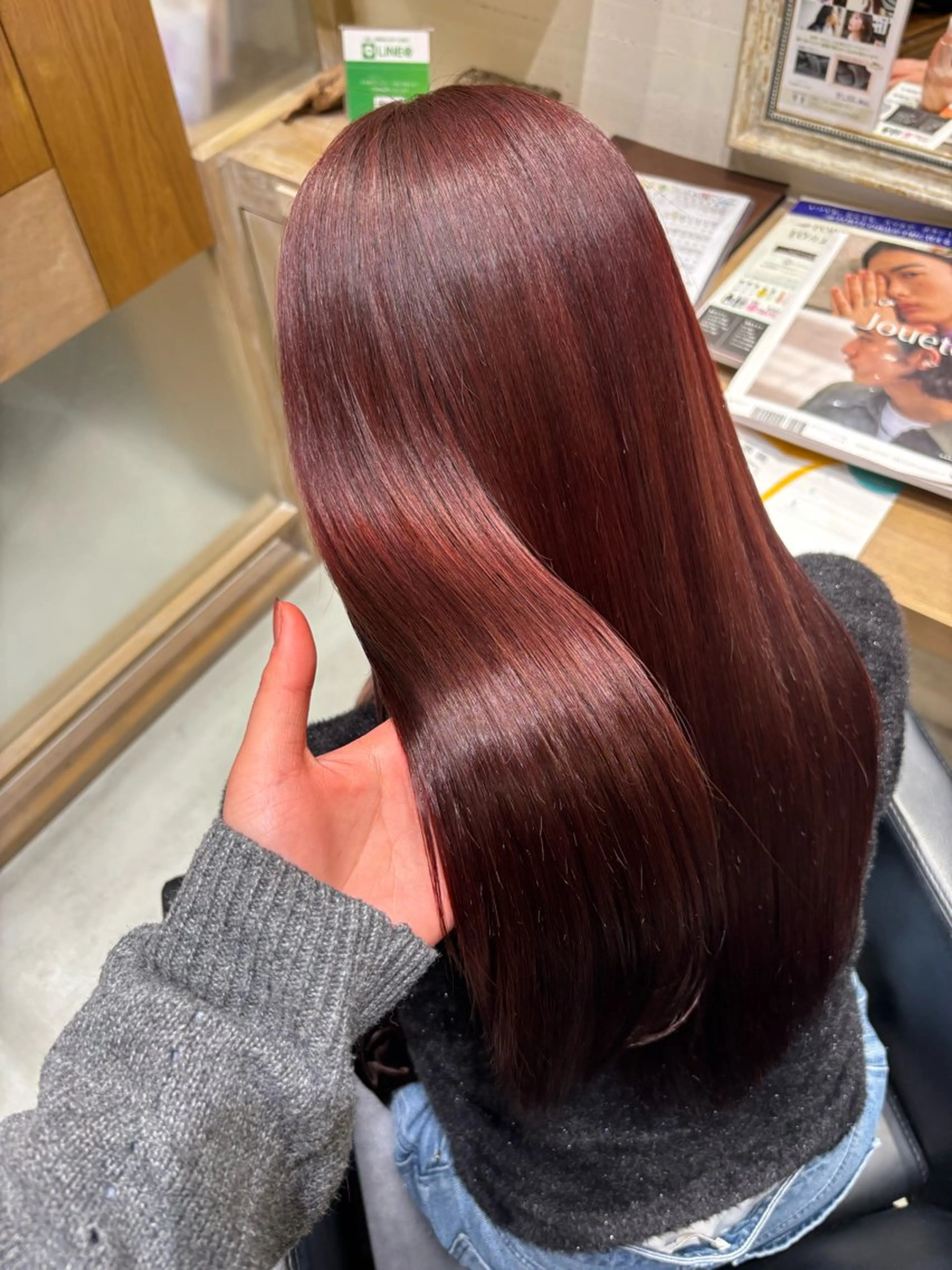 ロング カット ヘアカラー トリートメント 透明感グレージュ/ 縮毛矯正/静岡のヘアスタイル