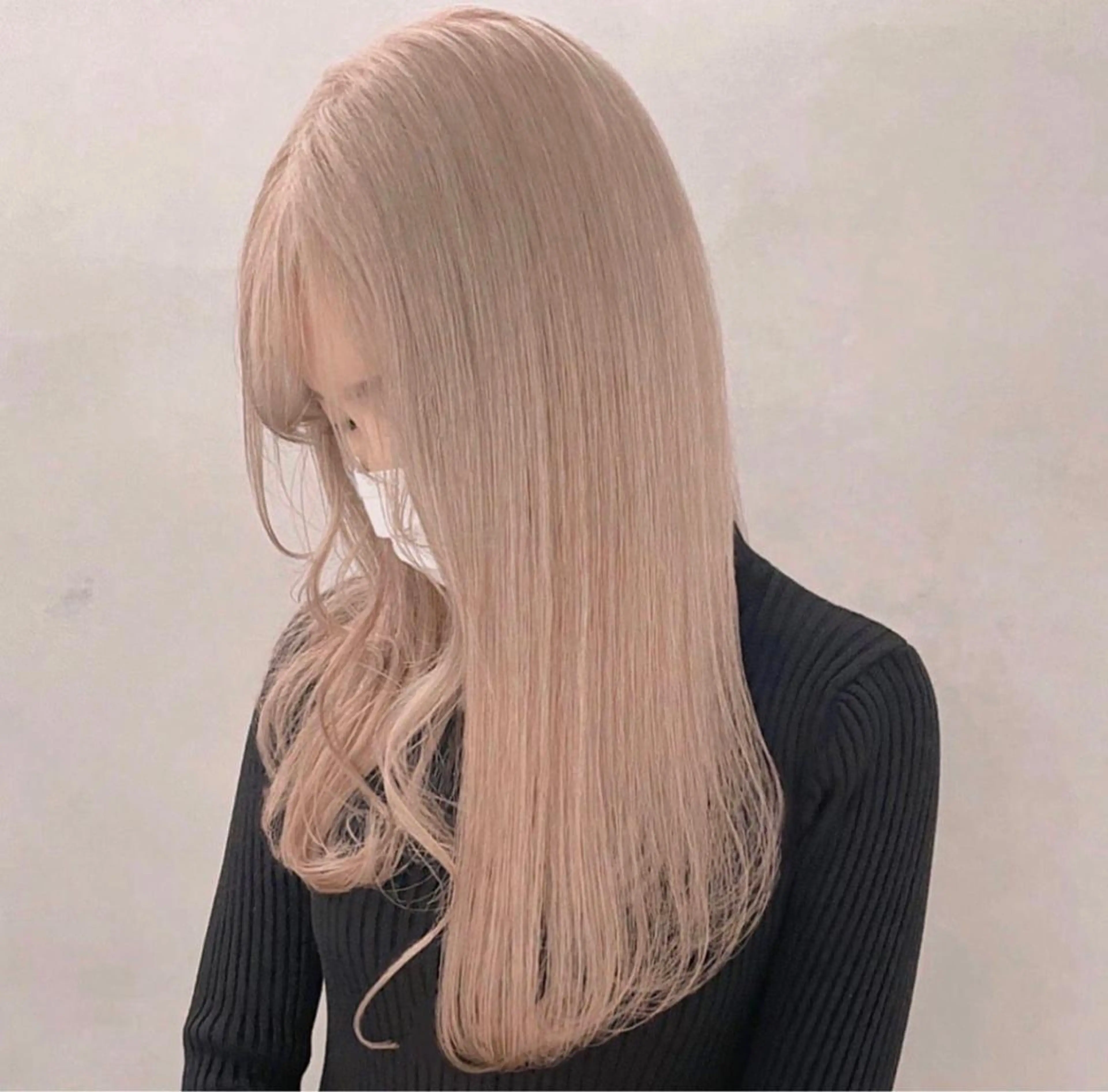 ミディアム カラー ブロンド 店長 こうすけのヘアスタイル