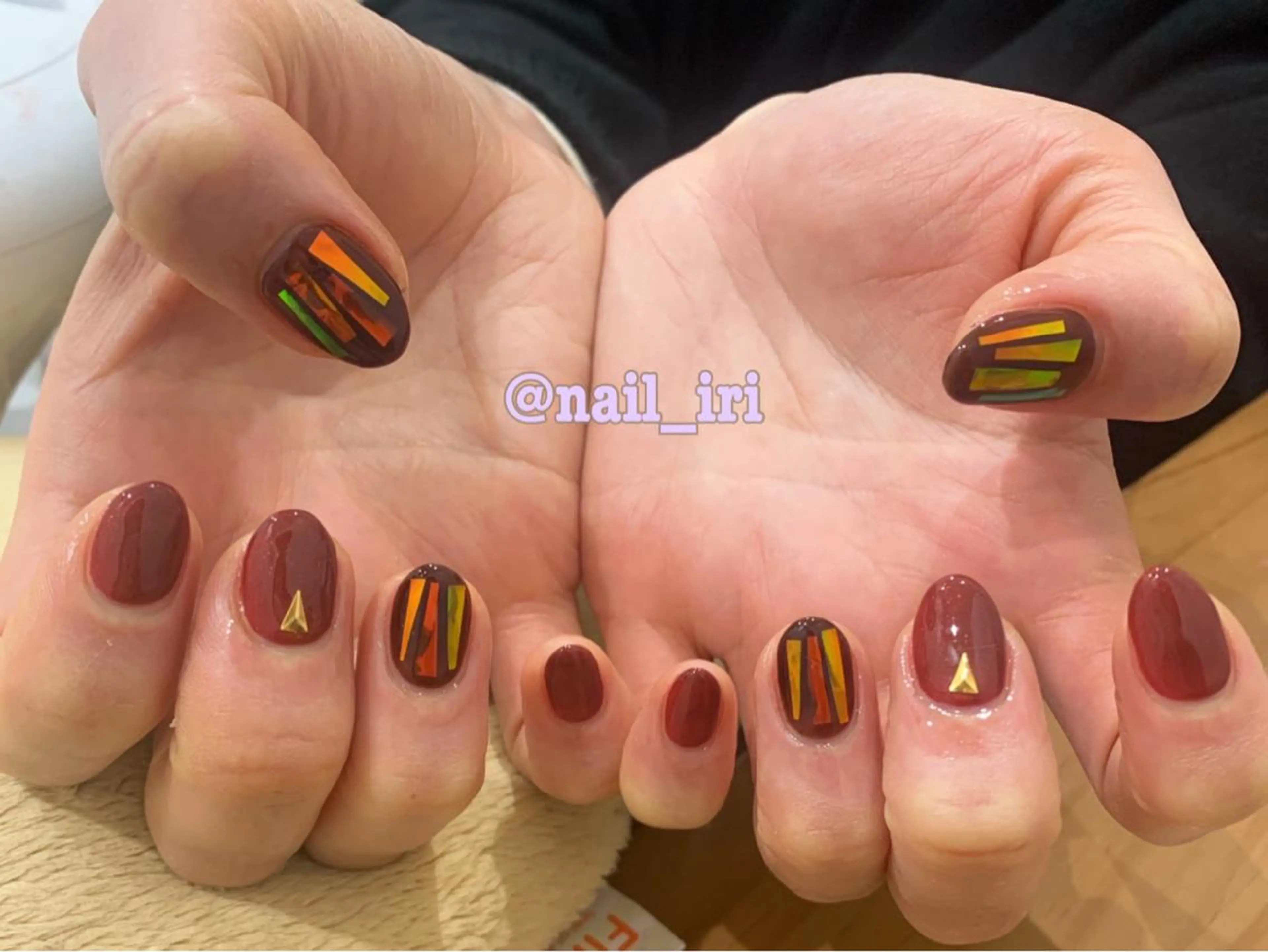 ネイル ハンドネイル 中川 愛理のネイルデザイン