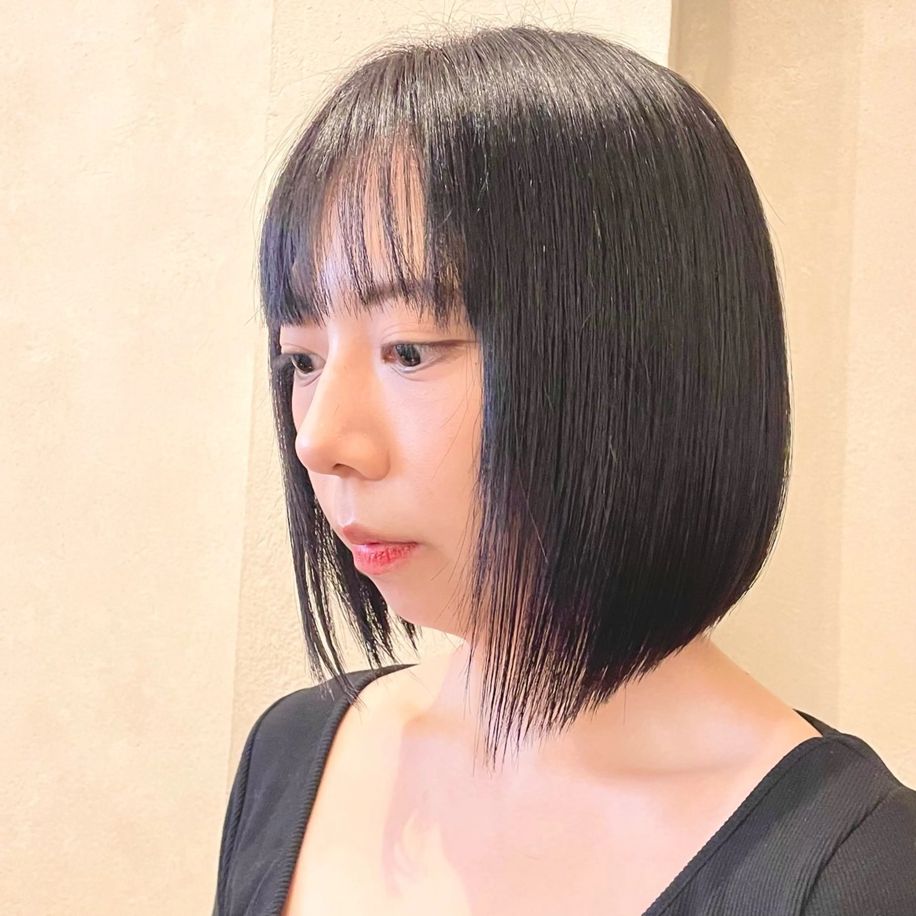ショート カラー 髪質改善 トリートメント カット ヘアカラー トリートメント roost 優のヘアスタイル