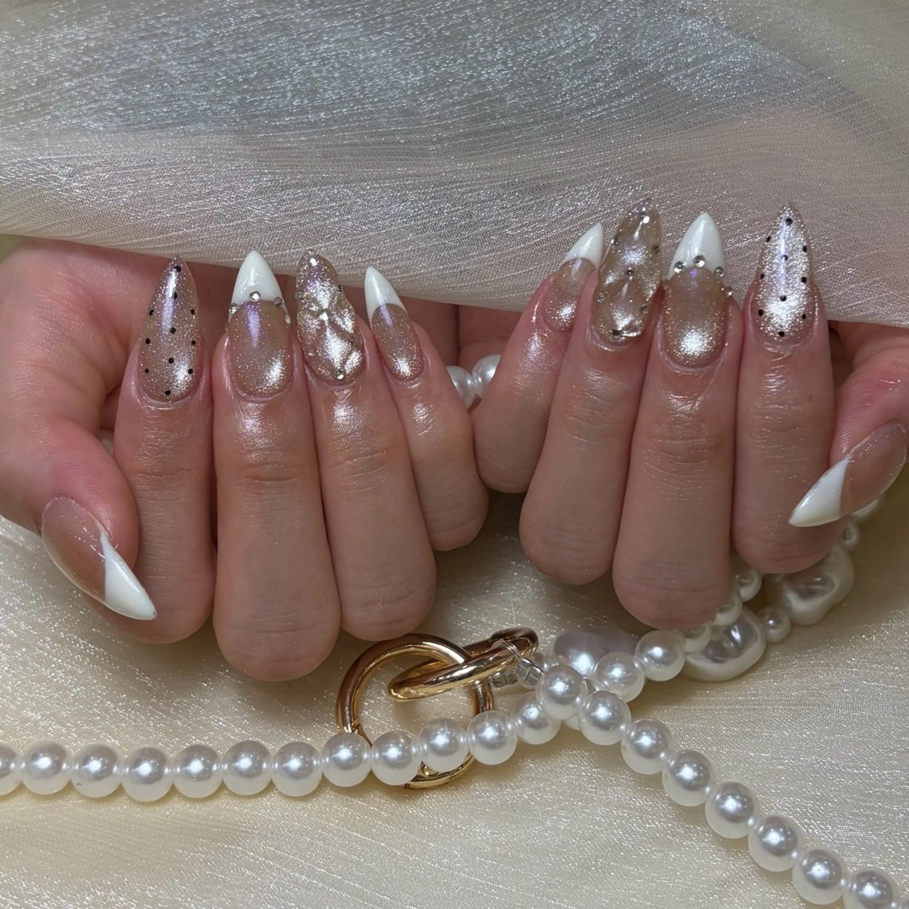 ネイル フレンチネイル マグネットネイル マグネットフレンチ CHILL NAILのネイルデザイン
