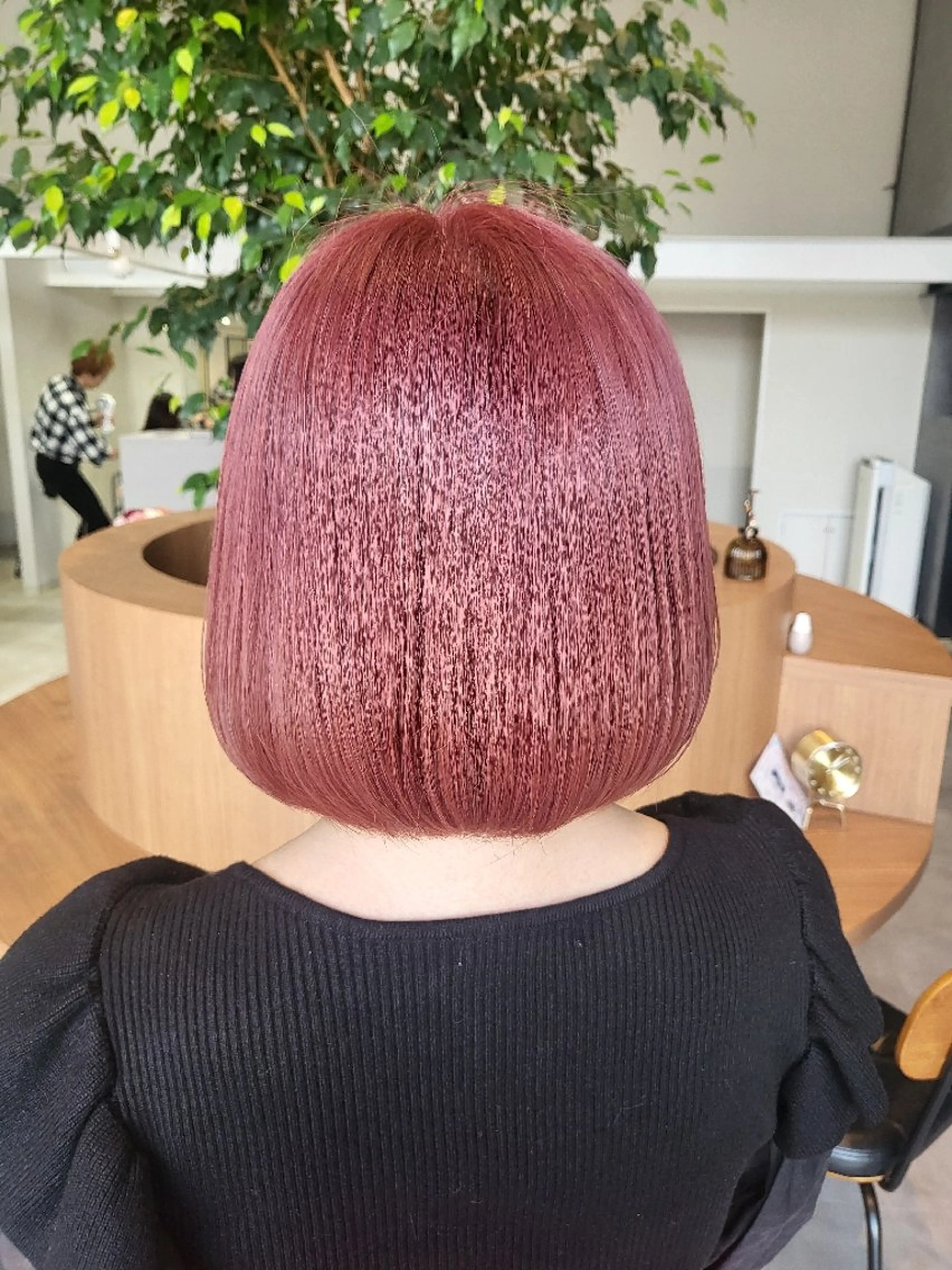 ミディアム 梅崎 ますみのヘアスタイル