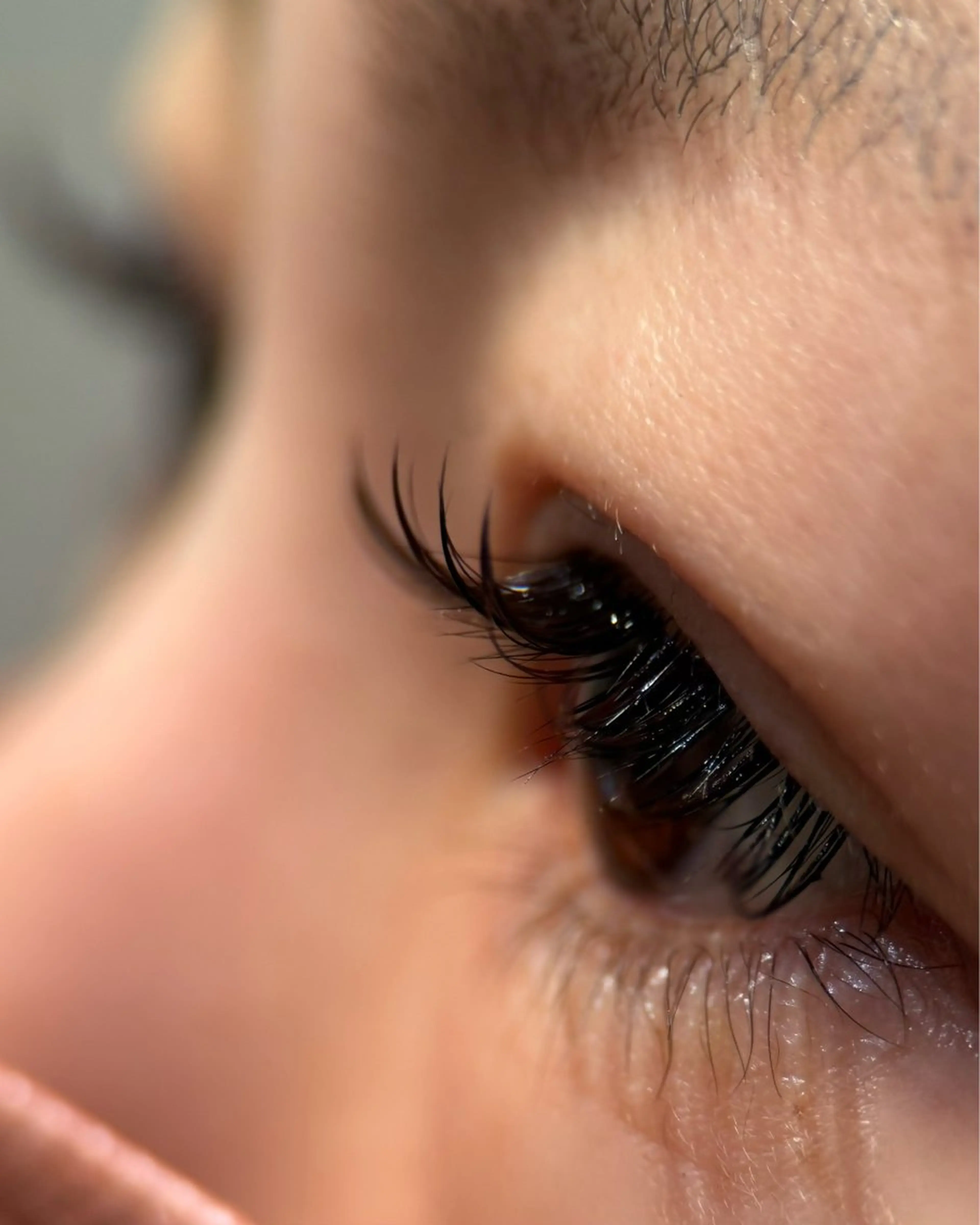 マツエク・マツパ カラーマツエク フラットラッシュ マツエク Hau’oli所属・Hau’oli Hirayamaの眉毛・アイブロウイメージ