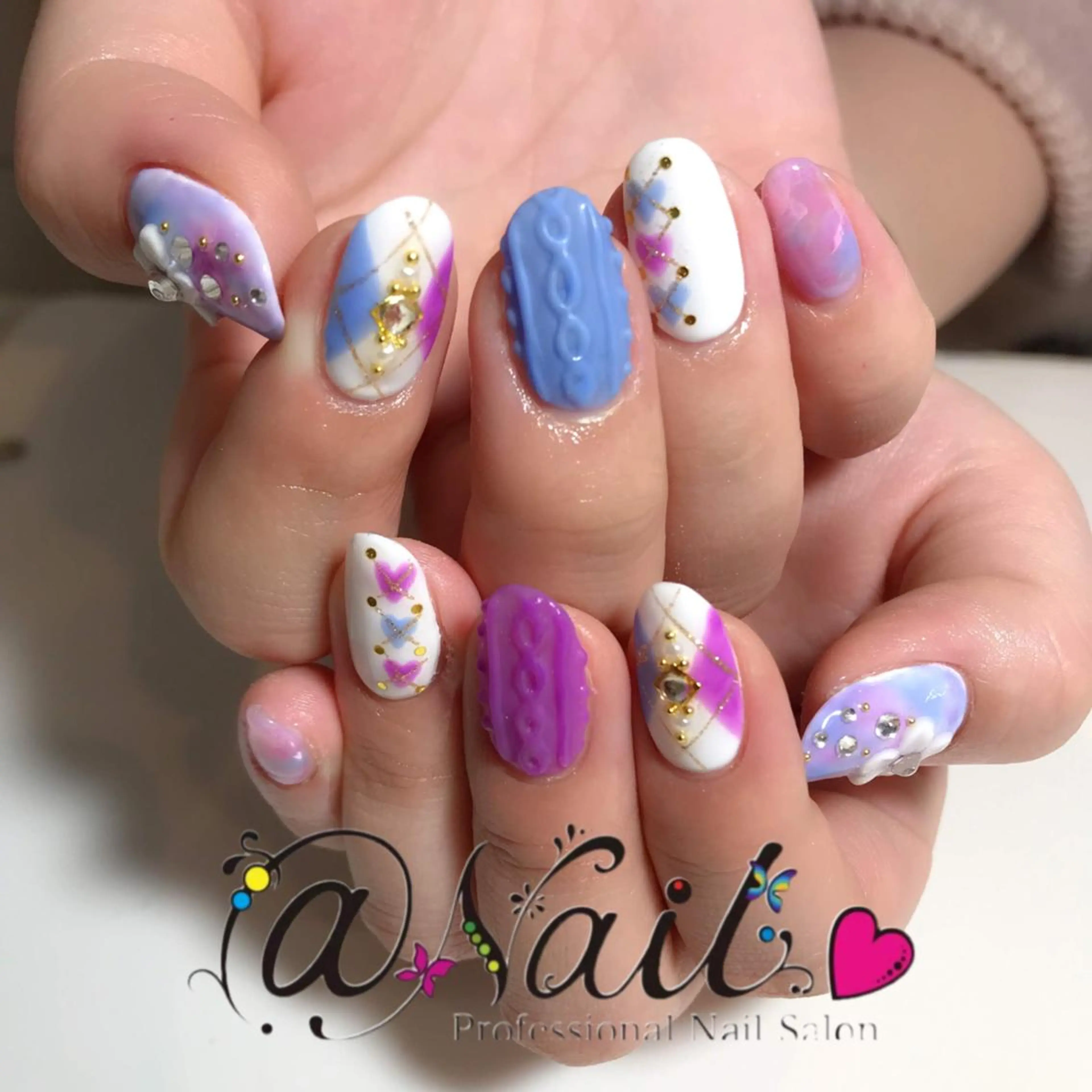 ネイル 小尾 栞のネイルデザイン