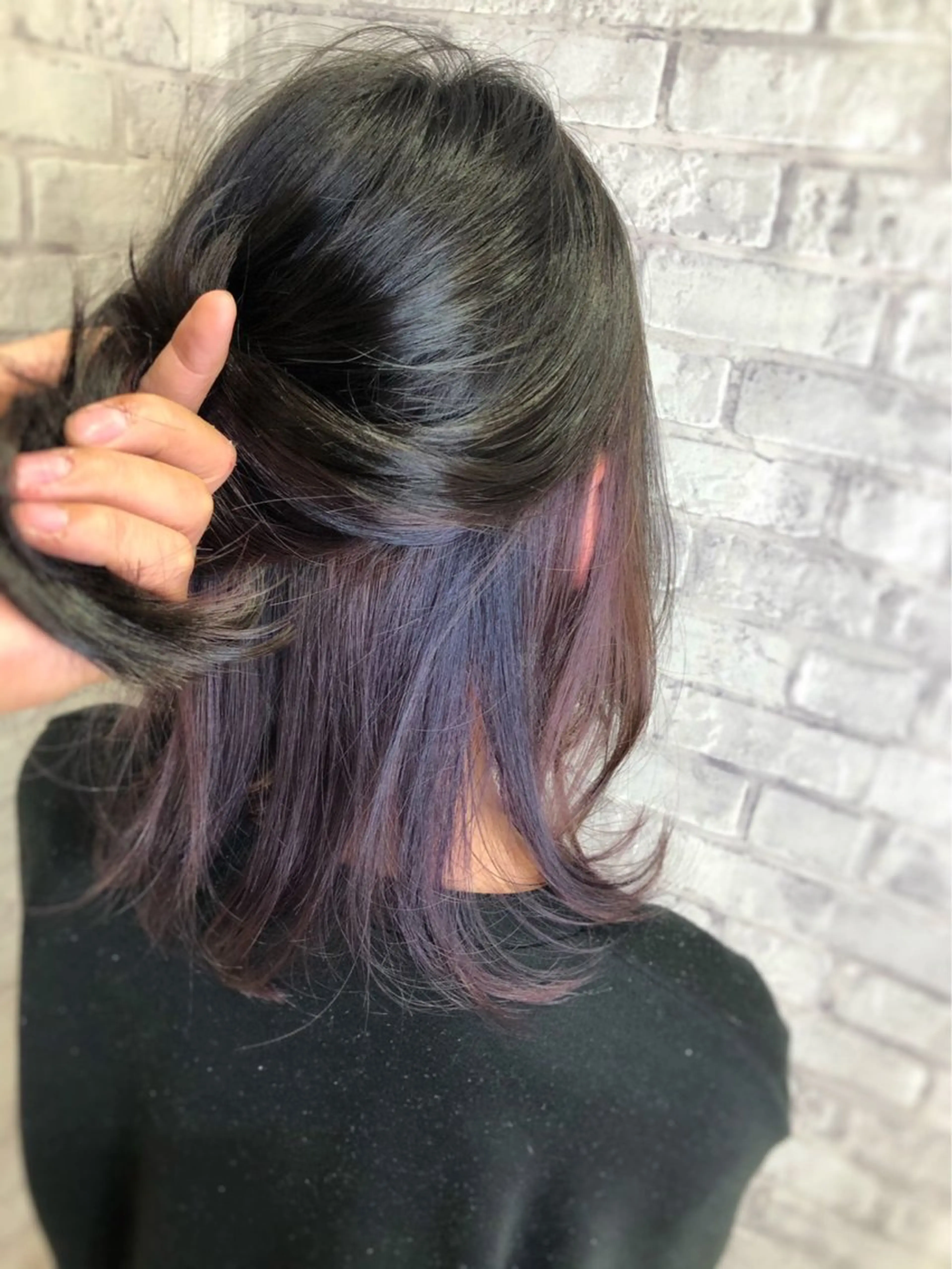 ミディアム 小林 妃那のヘアスタイル