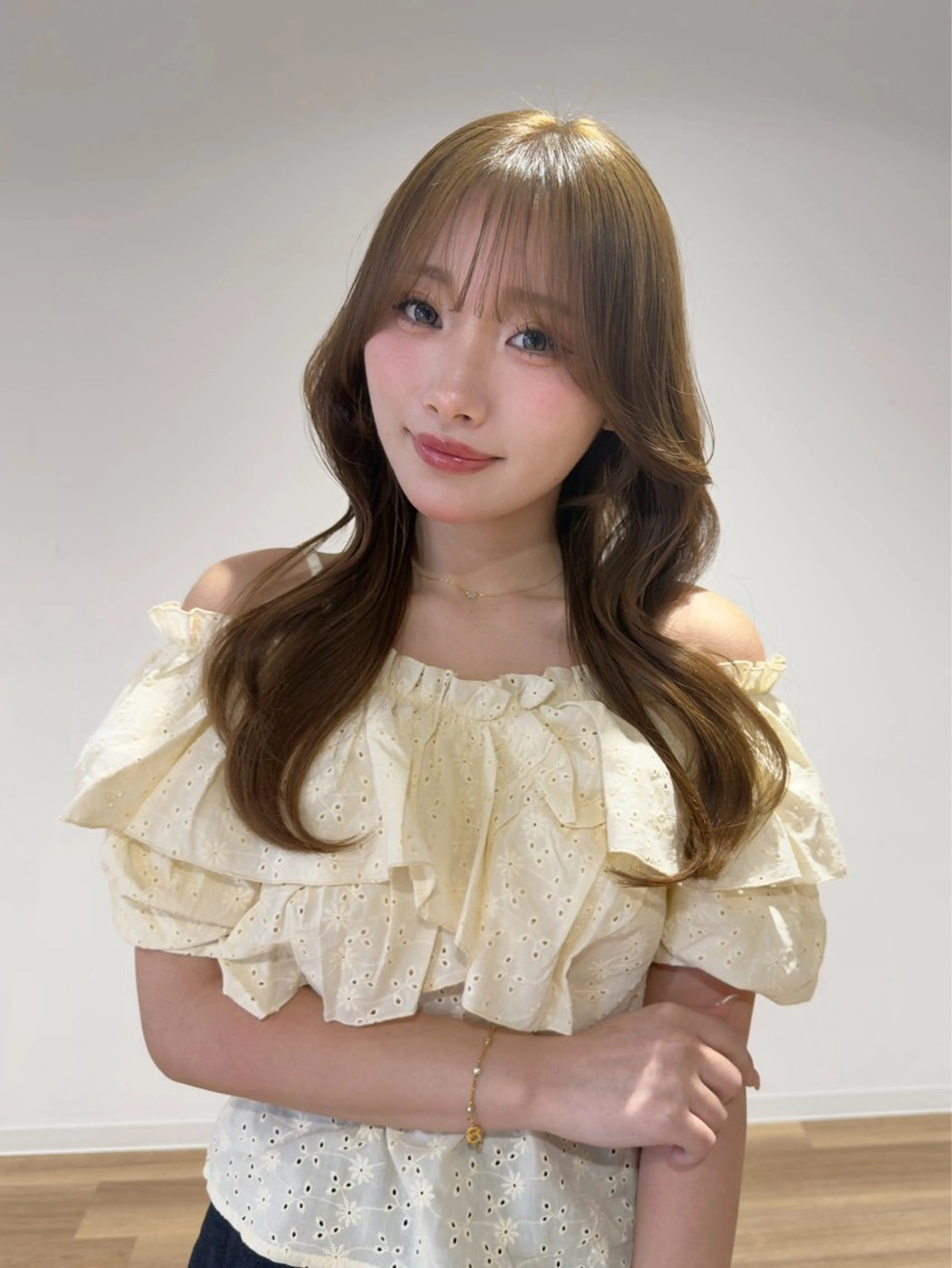 ロング カラー くびれヘア 顔周りカット レイヤーカット 似合わせカット カット ヘアカラー トリートメント レイヤー/顔周り /いいぬまみかのヘアスタイル