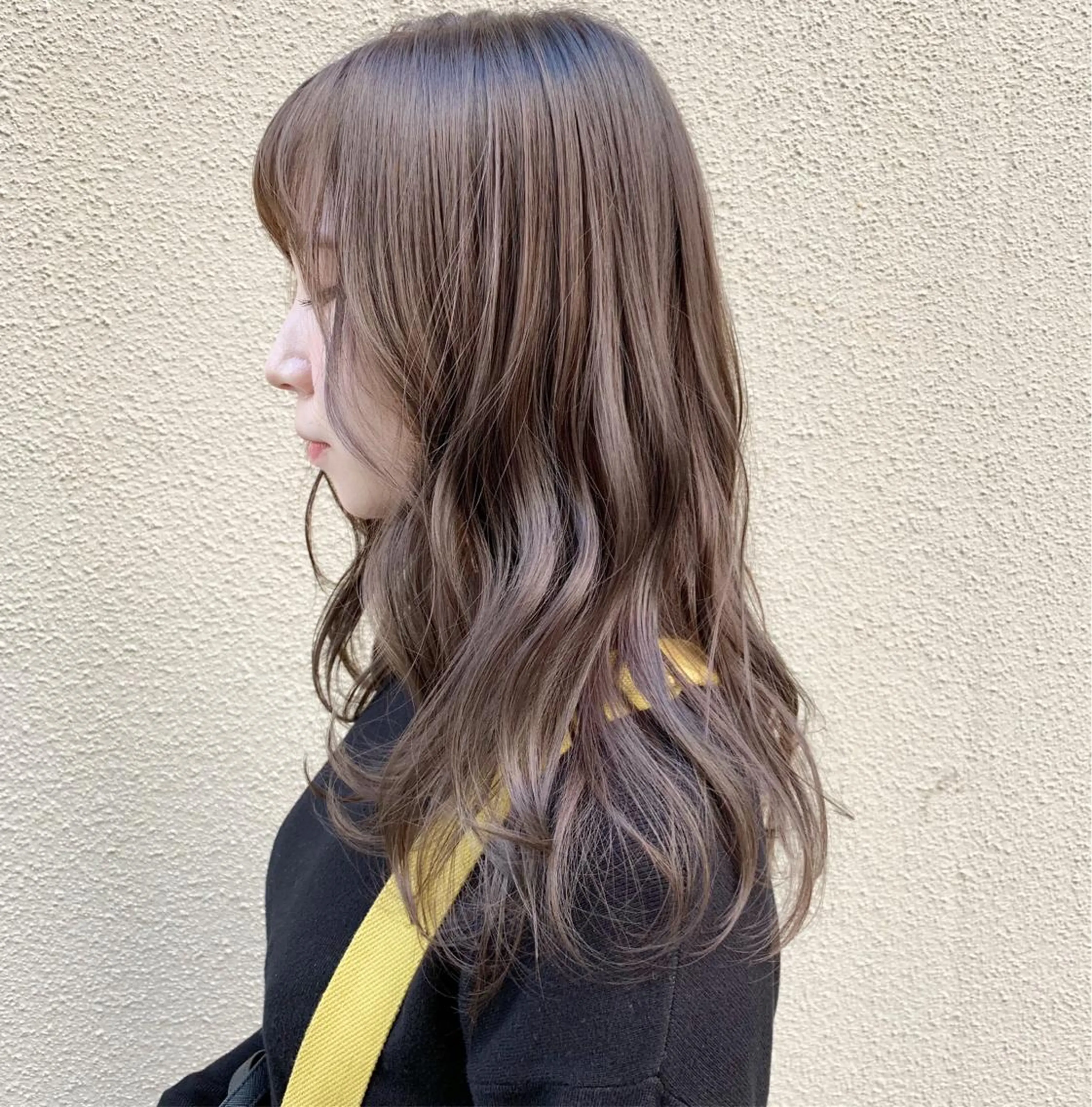 セミロング カラー グレージュ Teramura Kaoriのヘアスタイル