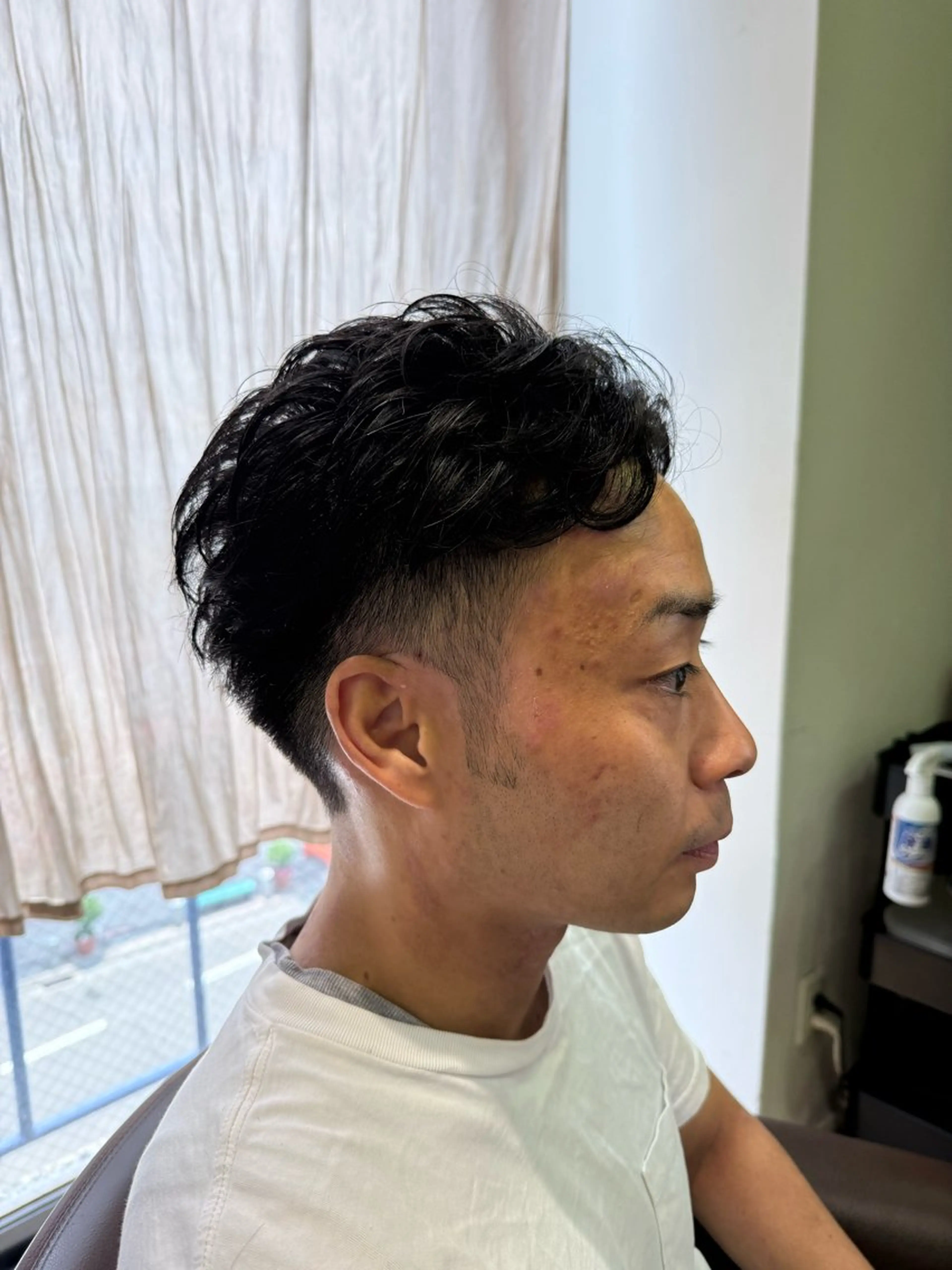 ショート メンズ くせ毛 ショートヘア 溝口 槙里也のヘアスタイル