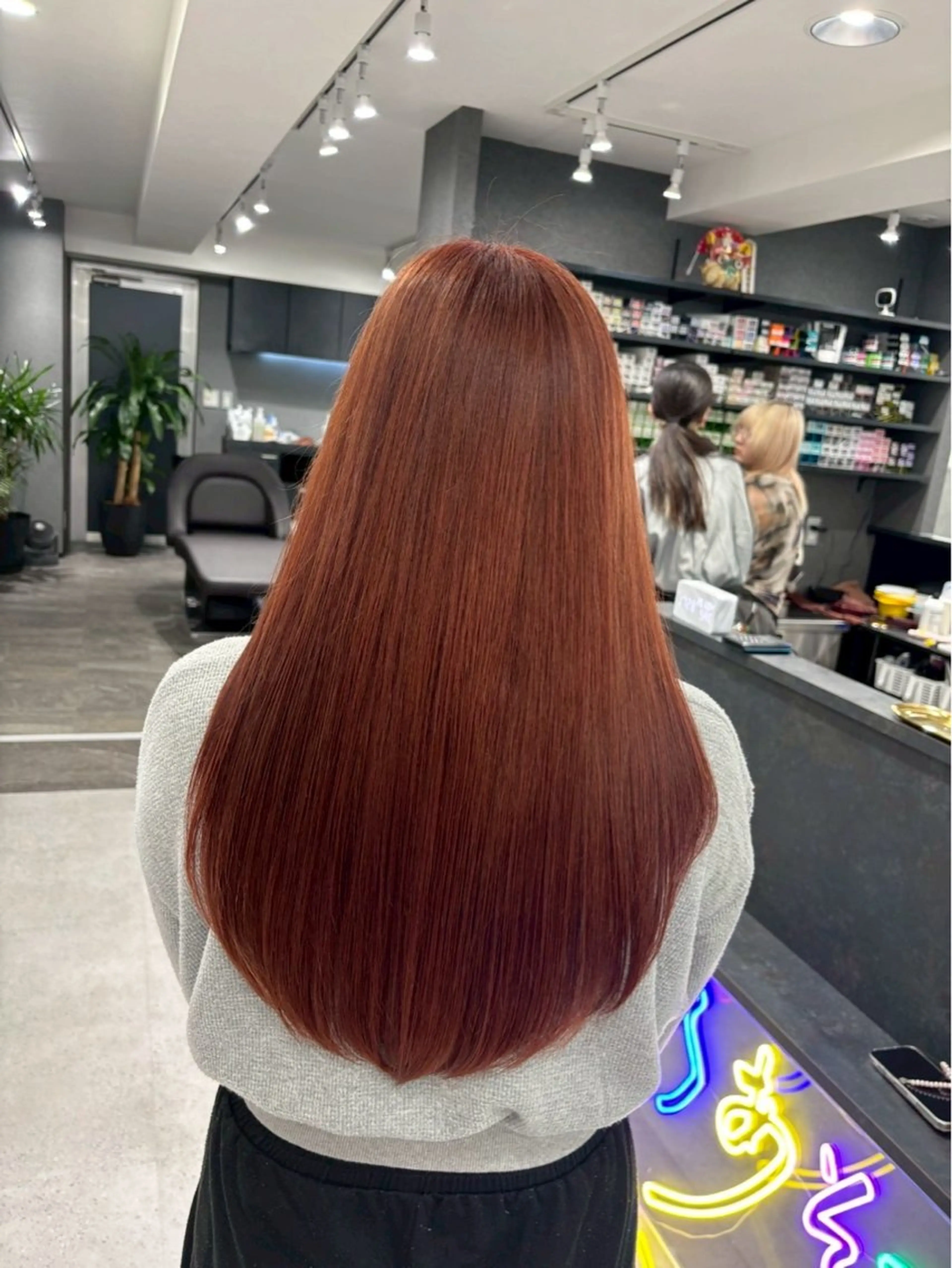 カラー ヘアカラー トリートメント 伊藤 陽菜のヘアスタイル