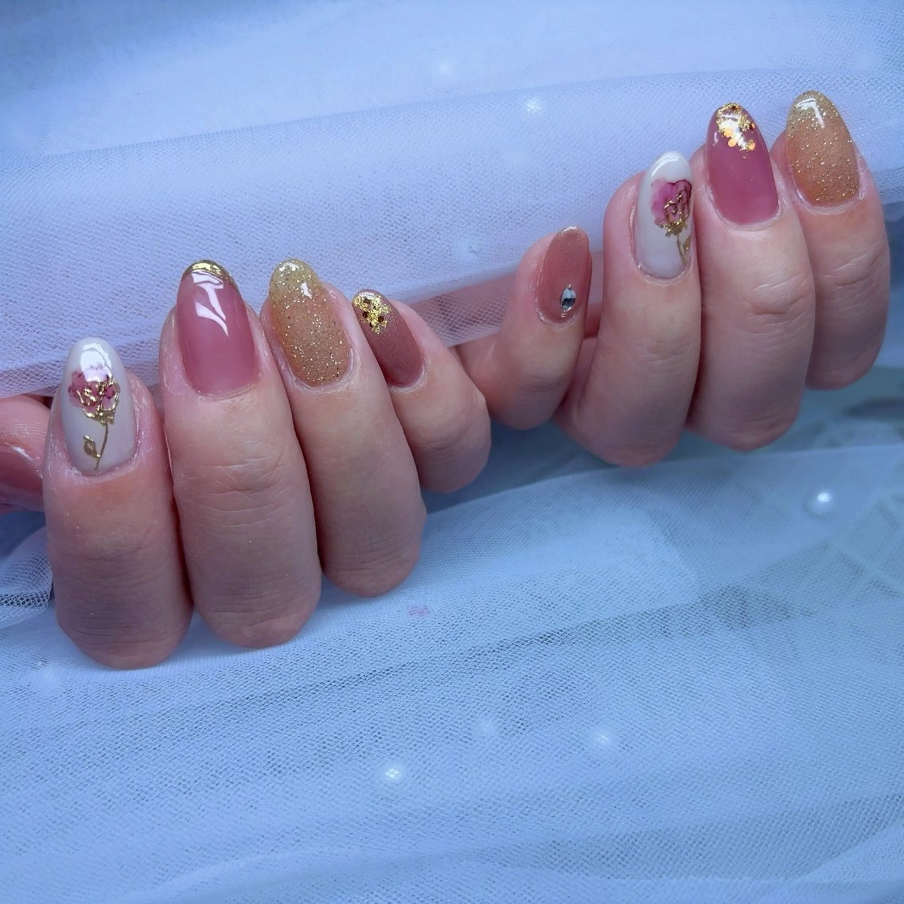 ネイル 長さ出し ジェルネイル 韓国ネイル マグネットネイル ニュアンスネイル ハンドネイル NailSpace 猫のいるネイルサロンのネイルデザイン