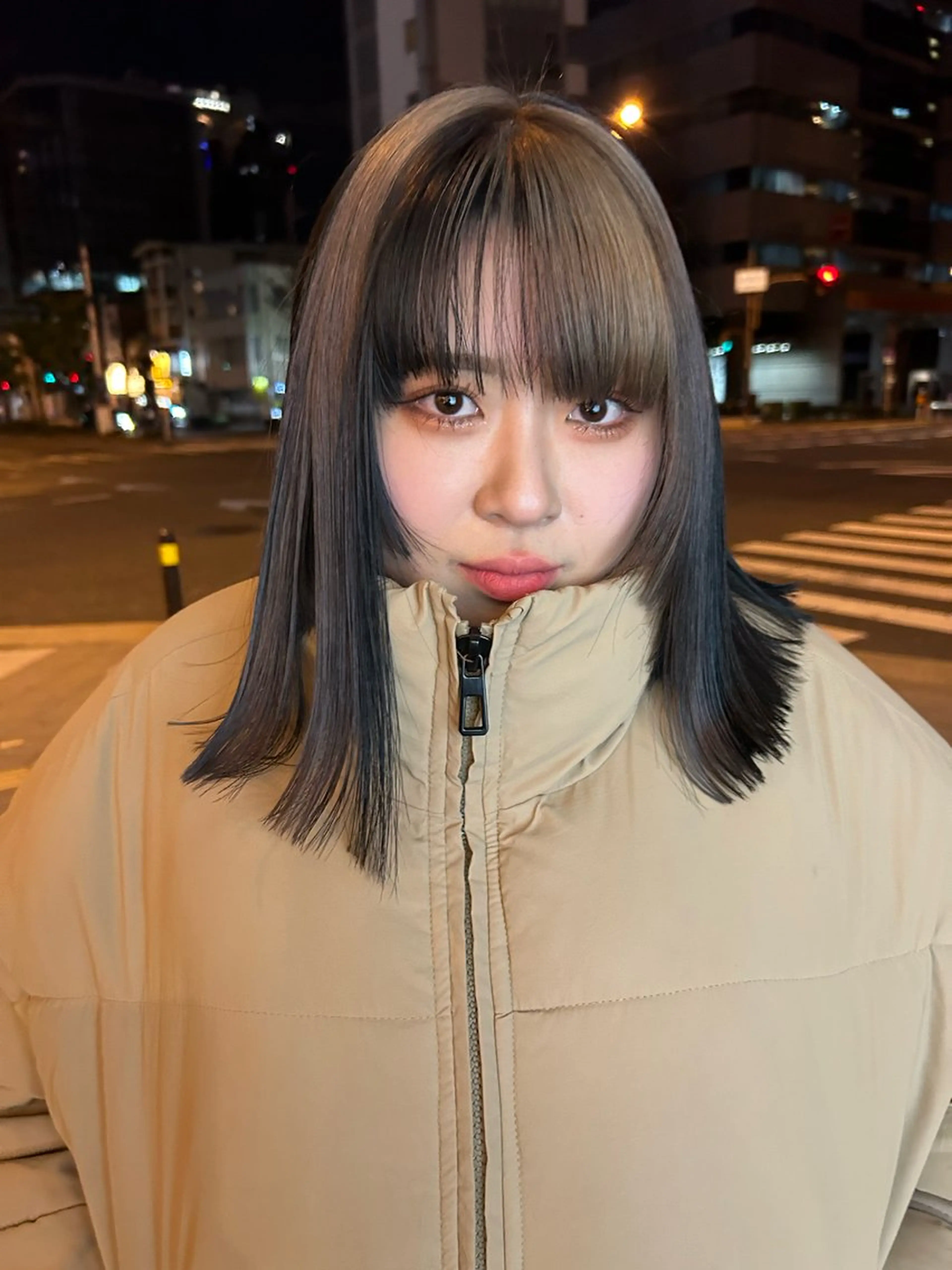 セミロング 薄暮 マツイ　レンのヘアスタイル