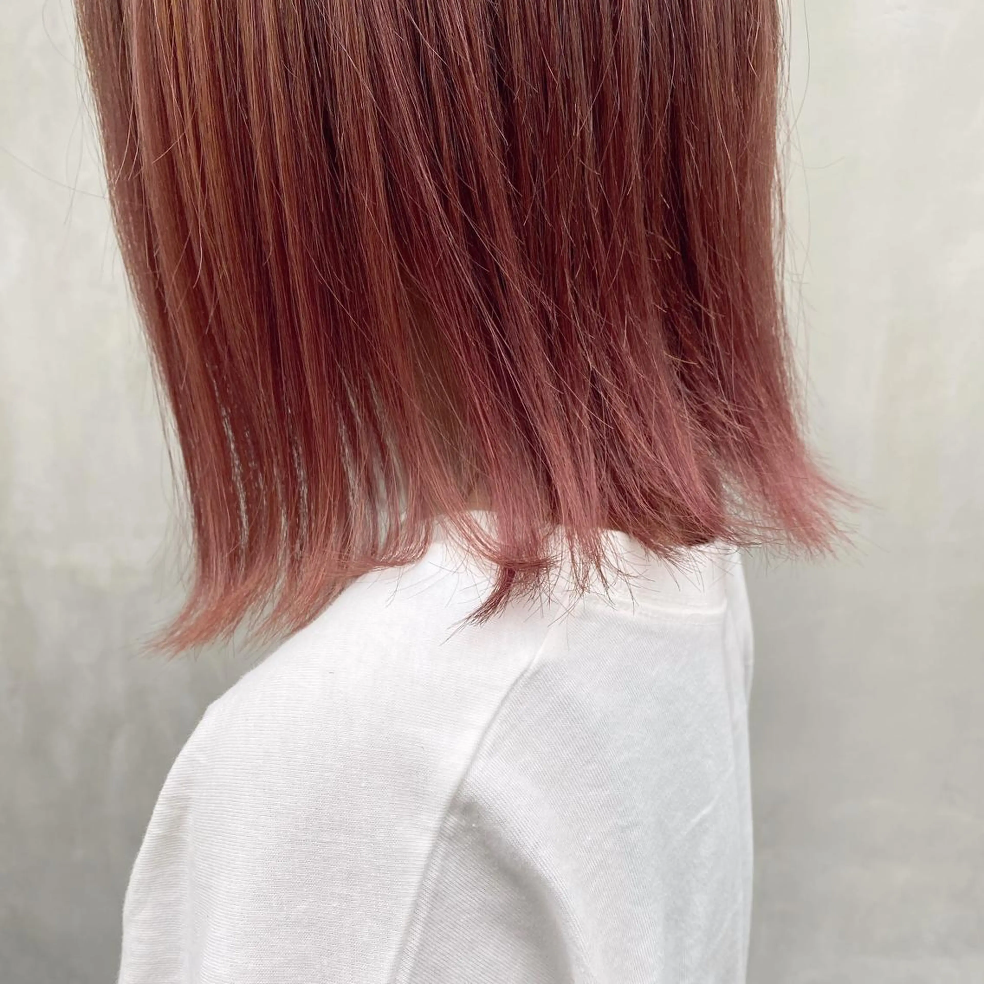 ミディアム カラー パーマ ヘアアレンジ メンズ キッズ ネイル マツエク・マツパ メンズブリーチ ベージュカラー ブリーチ ピンクカラー ピンクベージュ インナーカラー/ KANAのヘアスタイル