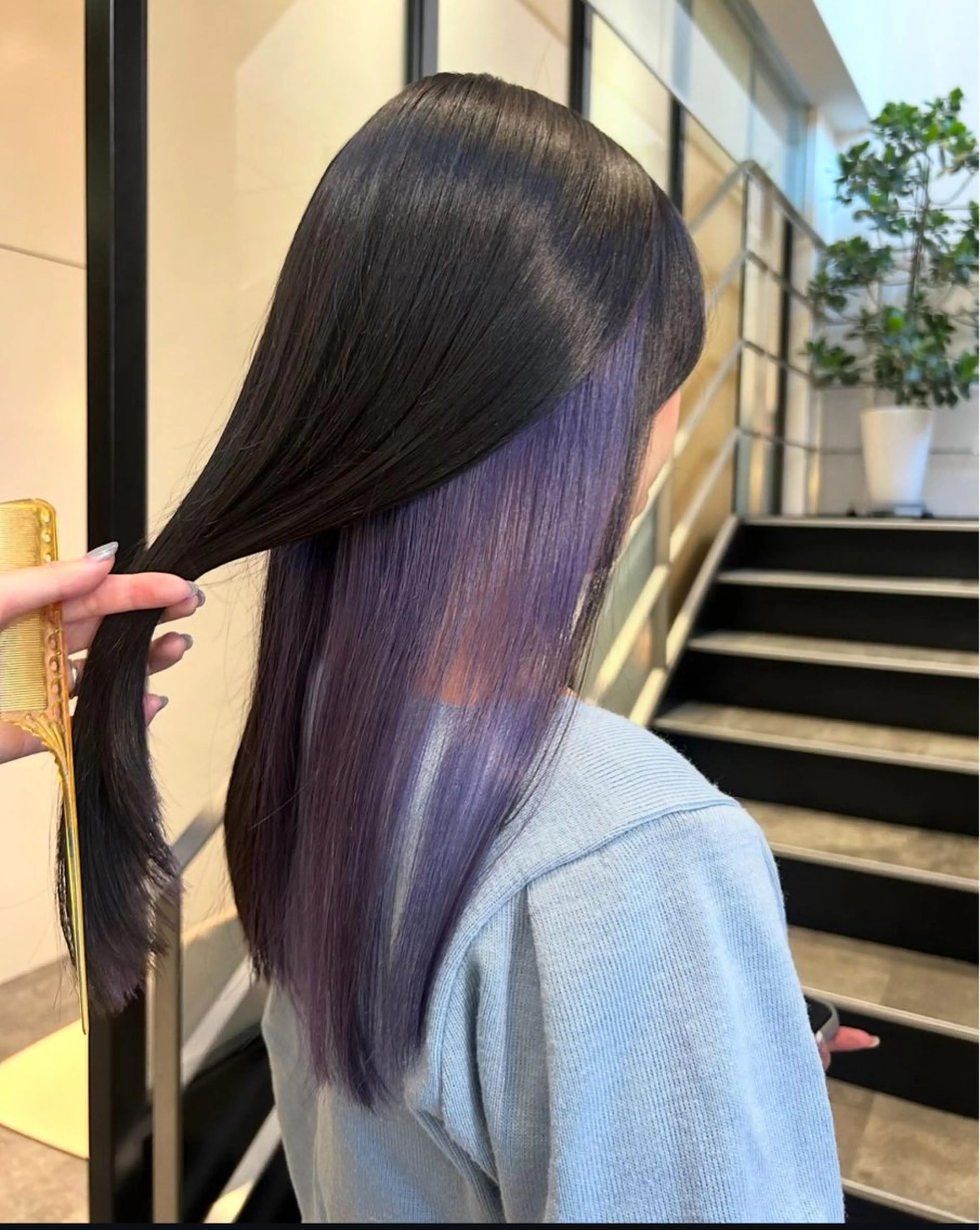 セミロング カラー パーマ ヘアアレンジ メンズ キッズ メンズインナーカラー インナーカラー パープルカラー カット ヘアカラー stylist 🌸 kana.のヘアスタイル