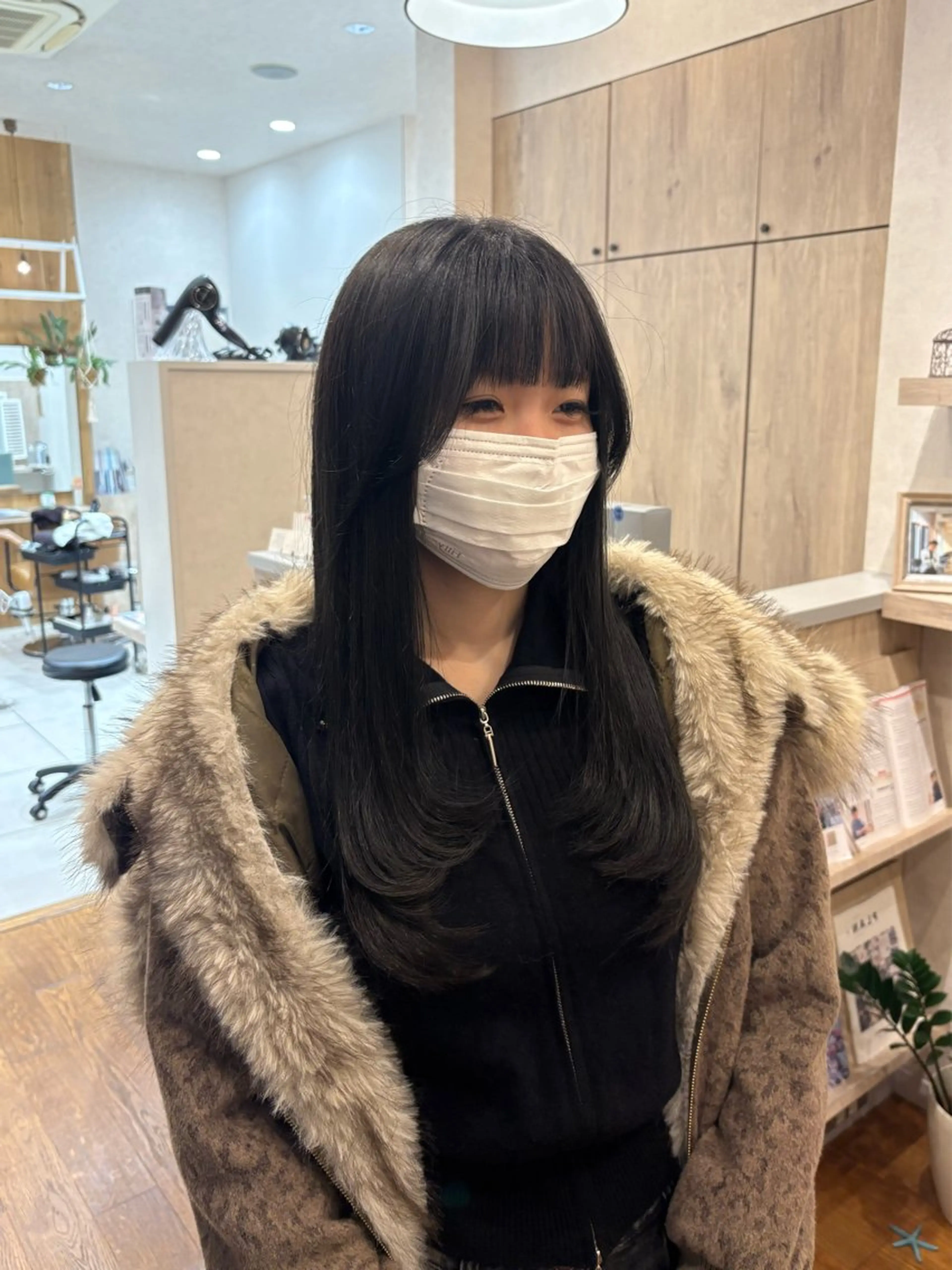 🎀小顔見え🎀　前髪+顔まわりカットの写真