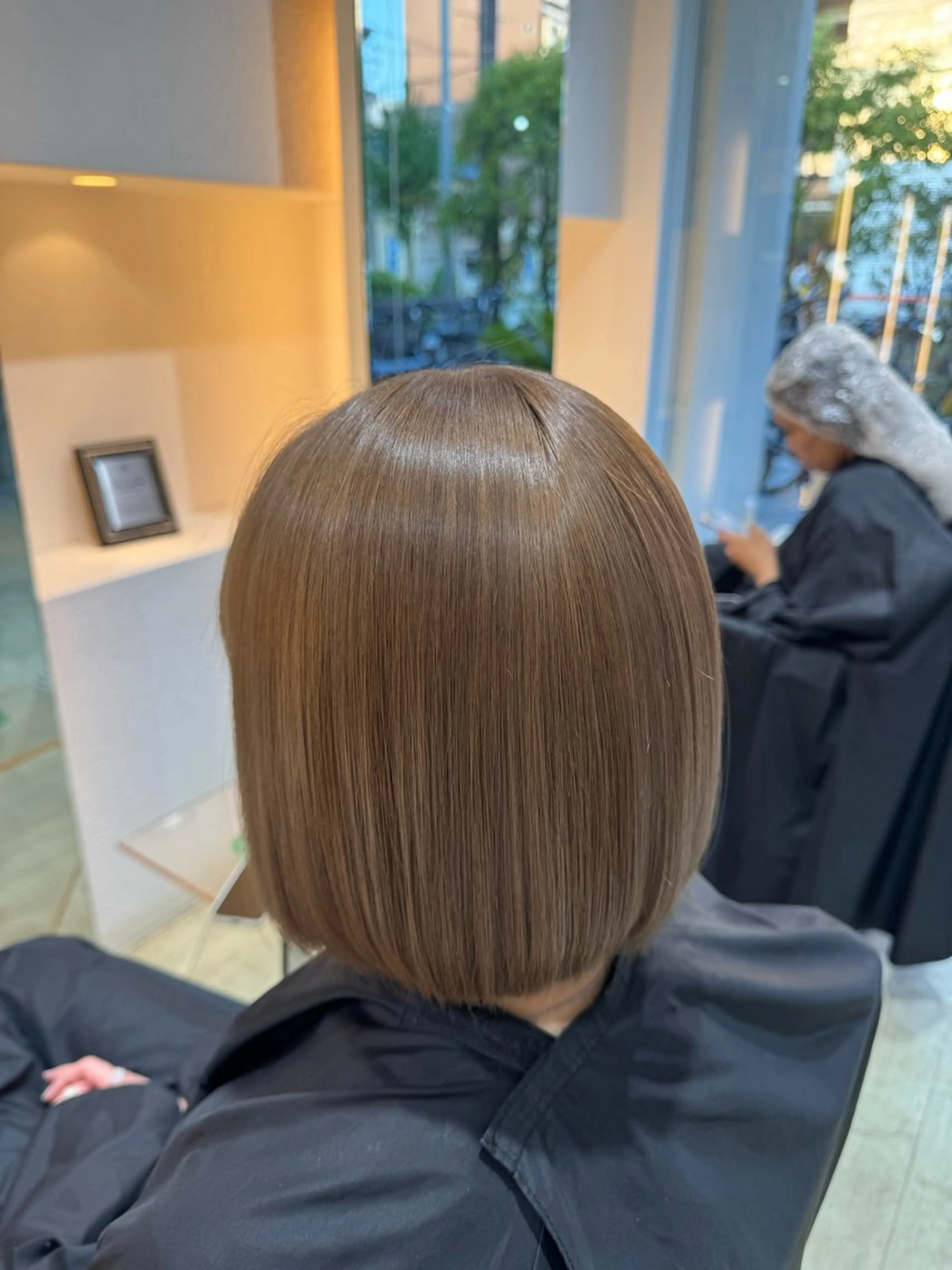 ミディアム ヘアカラー TIDEHAIR 悠愛のヘアスタイル