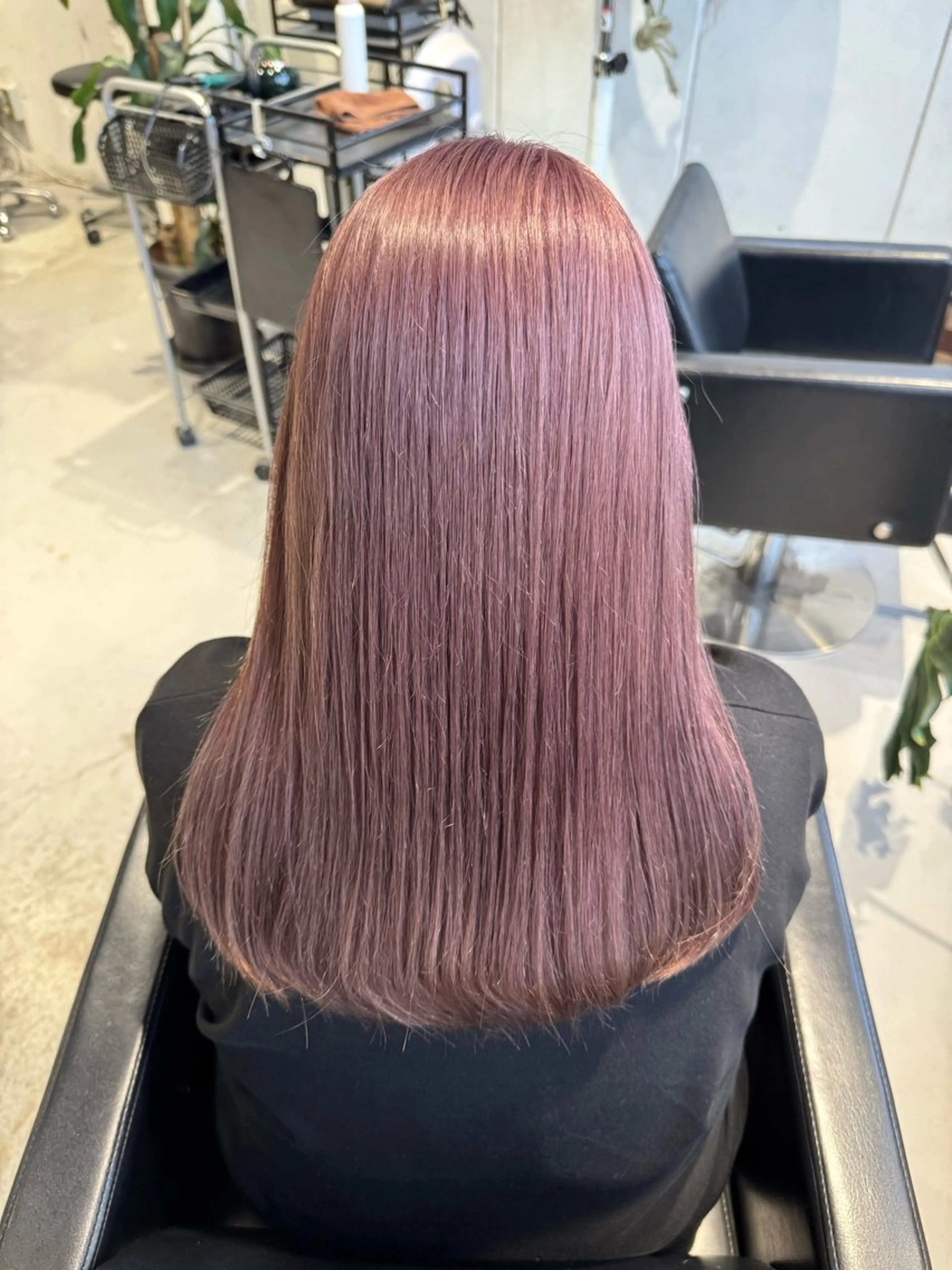 ミディアム カラー ベージュカラー ブリーチ ケアブリーチ ハイトーンカラー ピンクカラー 🐣 SHION🐥のヘアスタイル