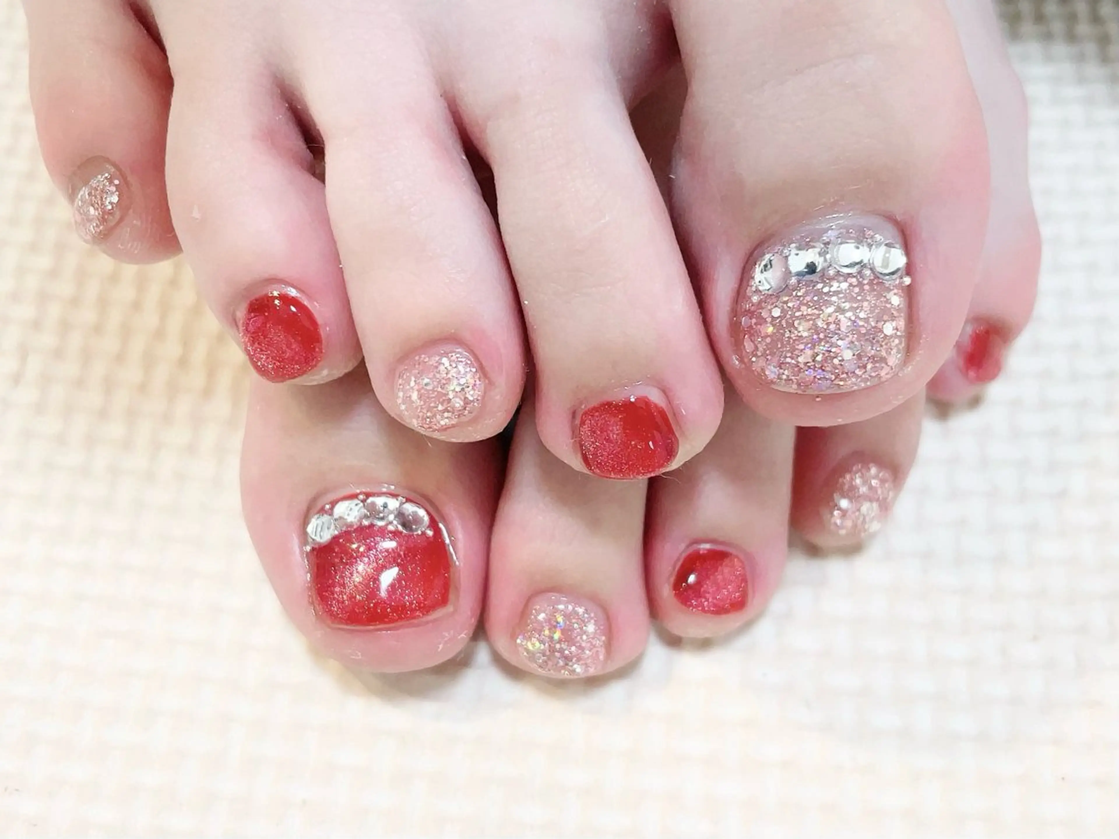 ネイル manis .のネイルデザイン