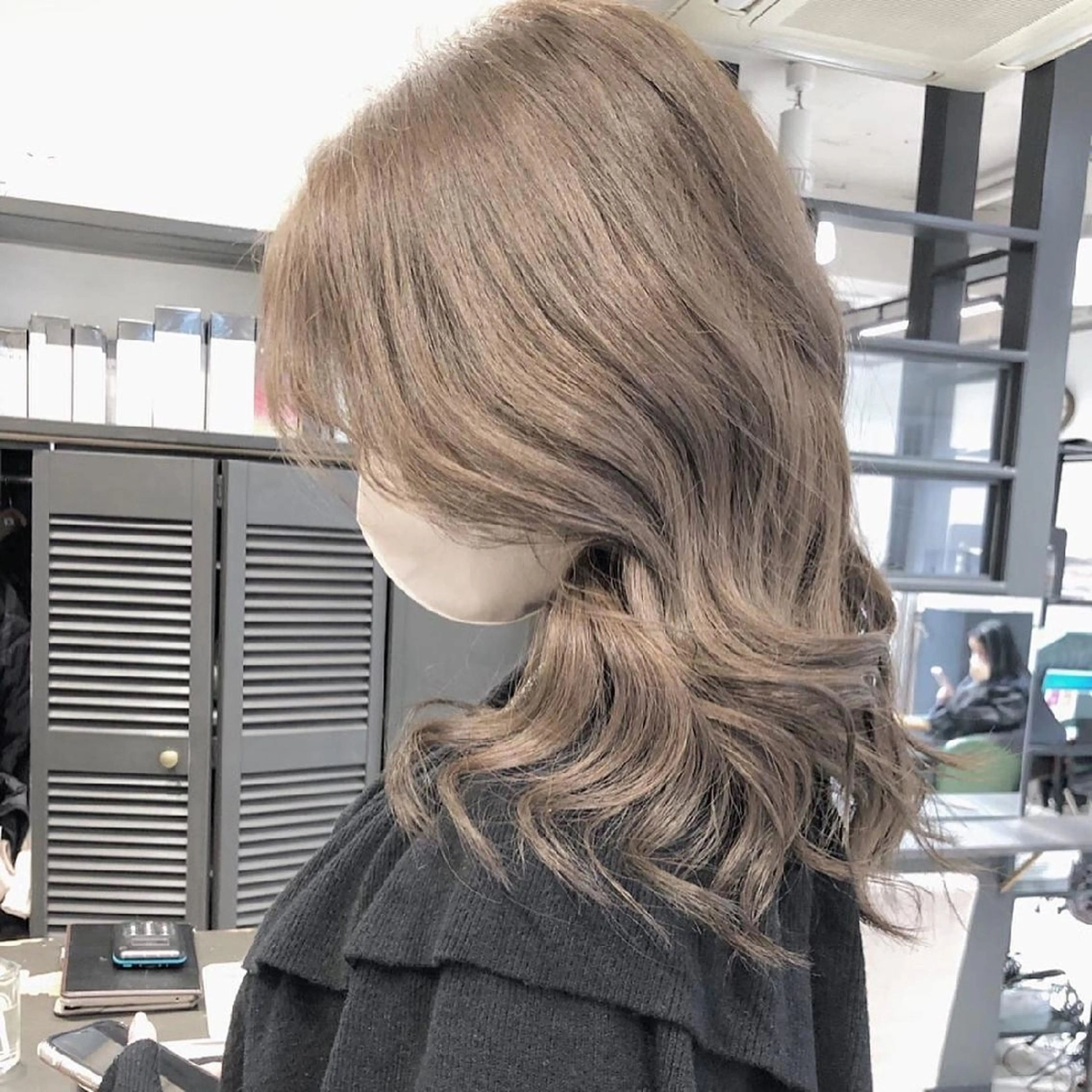 ミディアム カラー ヘアアレンジ 透明感/レイヤー 🇰🇷tomonaのヘアスタイル