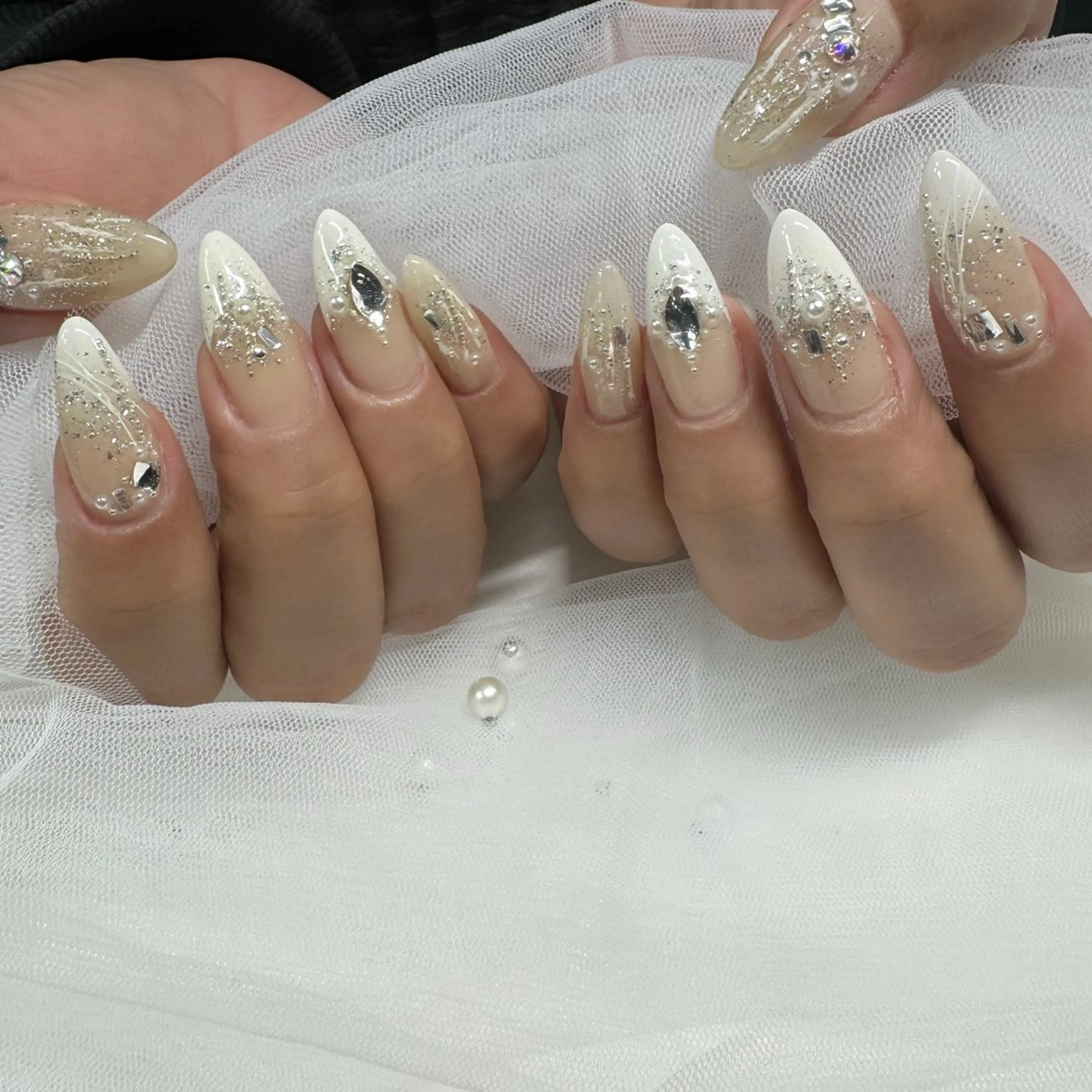 ネイル ジェルネイル 東 千夏のネイルデザイン