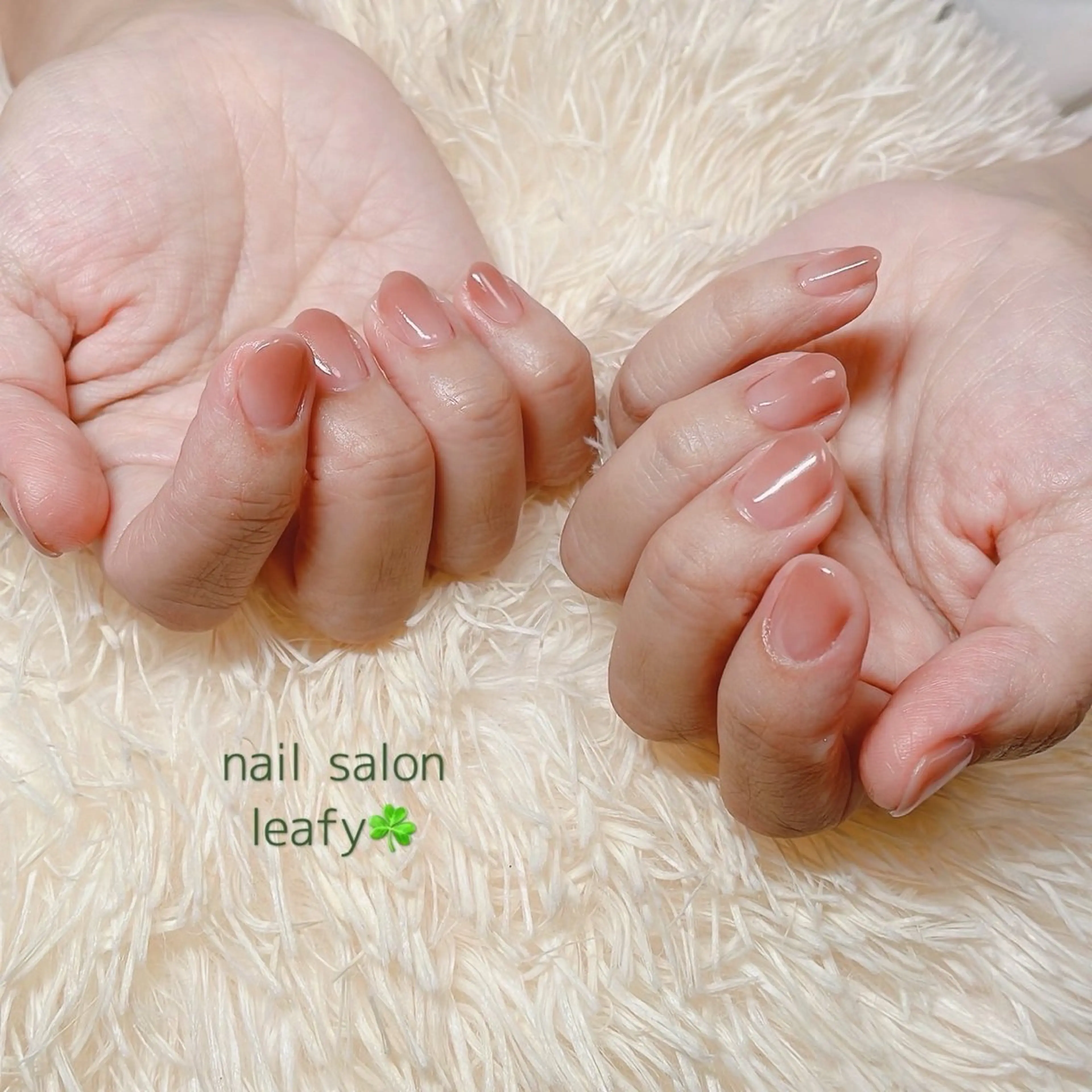 ネイル グラデーション ネイルサロン leafyのネイルデザイン