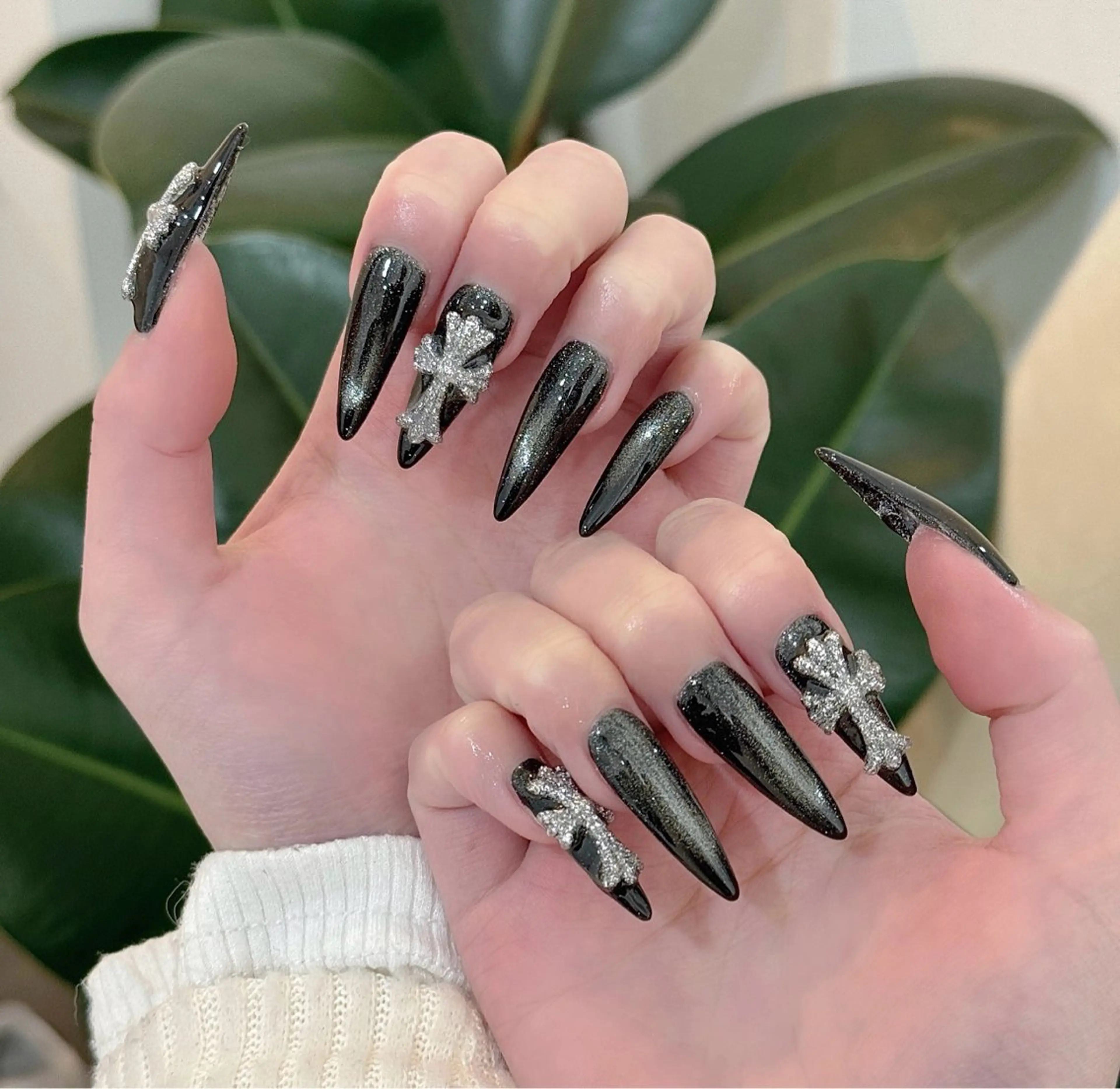 ネイル 長さ出し フレンチネイル 韓国ネイル レース マグネットネイル ハンドネイル 波 なみのネイルデザイン