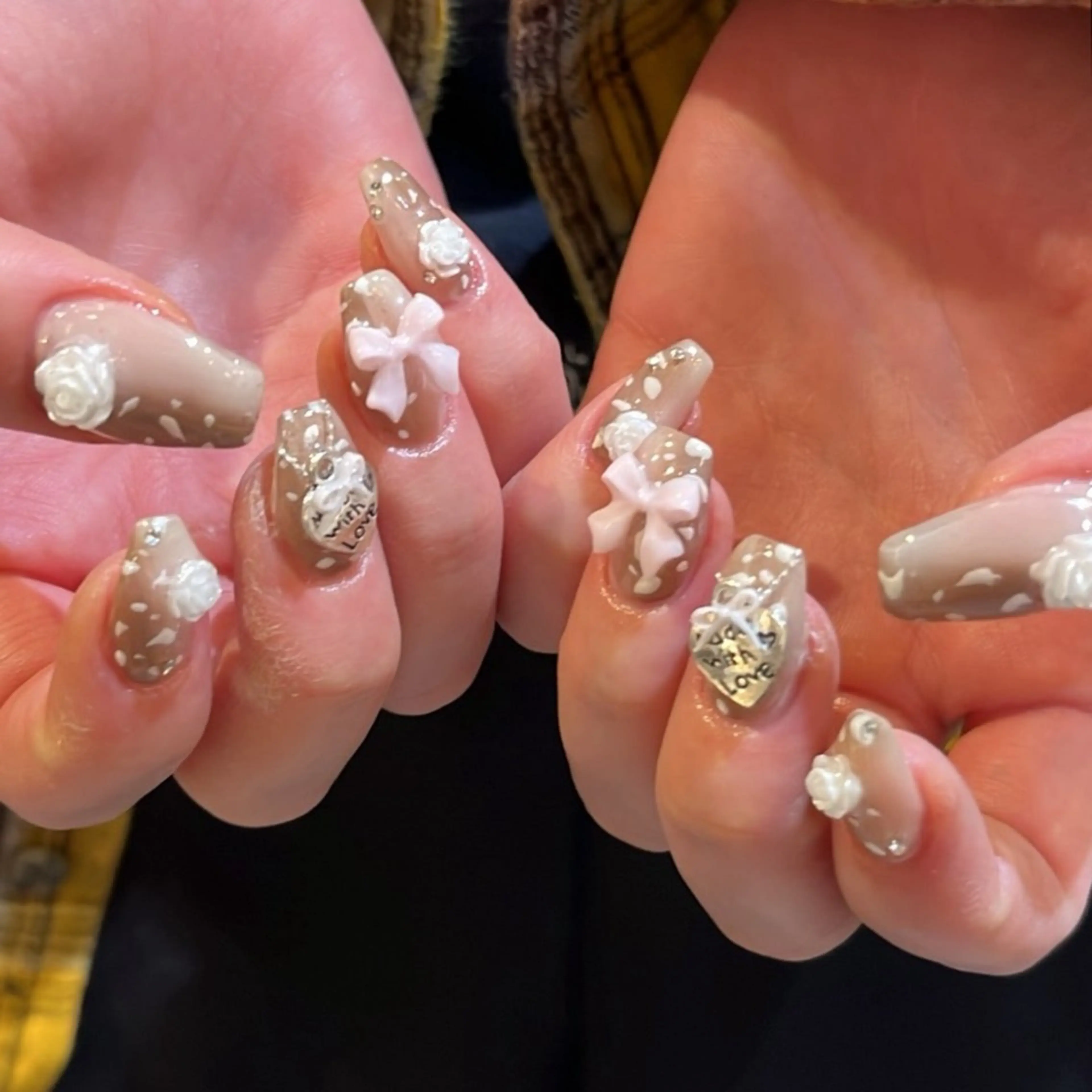 ネイル 韓国ネイル ワンホンネイル ハンドネイル LABEL TAKARAのネイルデザイン