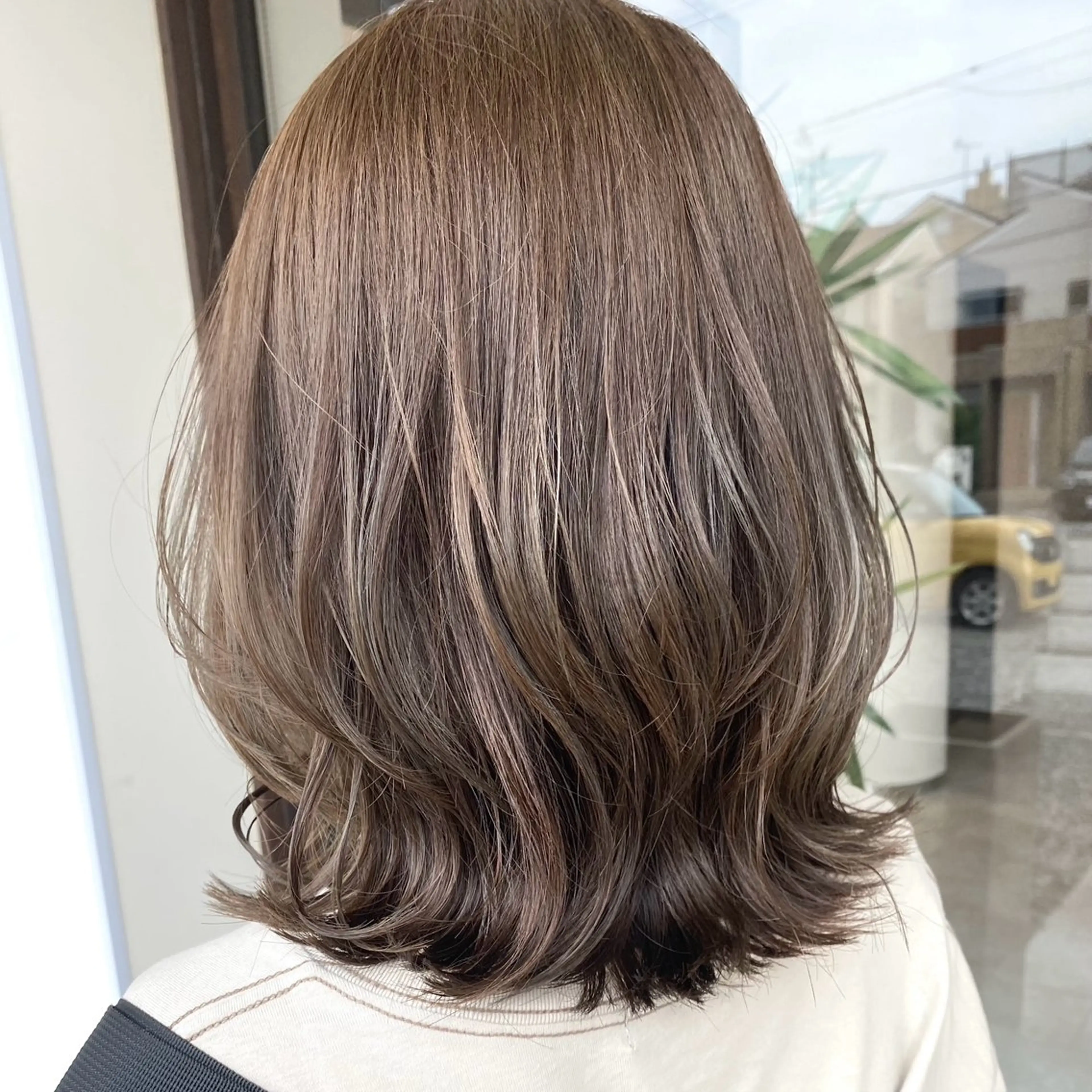 ミディアム カラー メゾリーナ所属・Misaki ☆のヘアスタイル