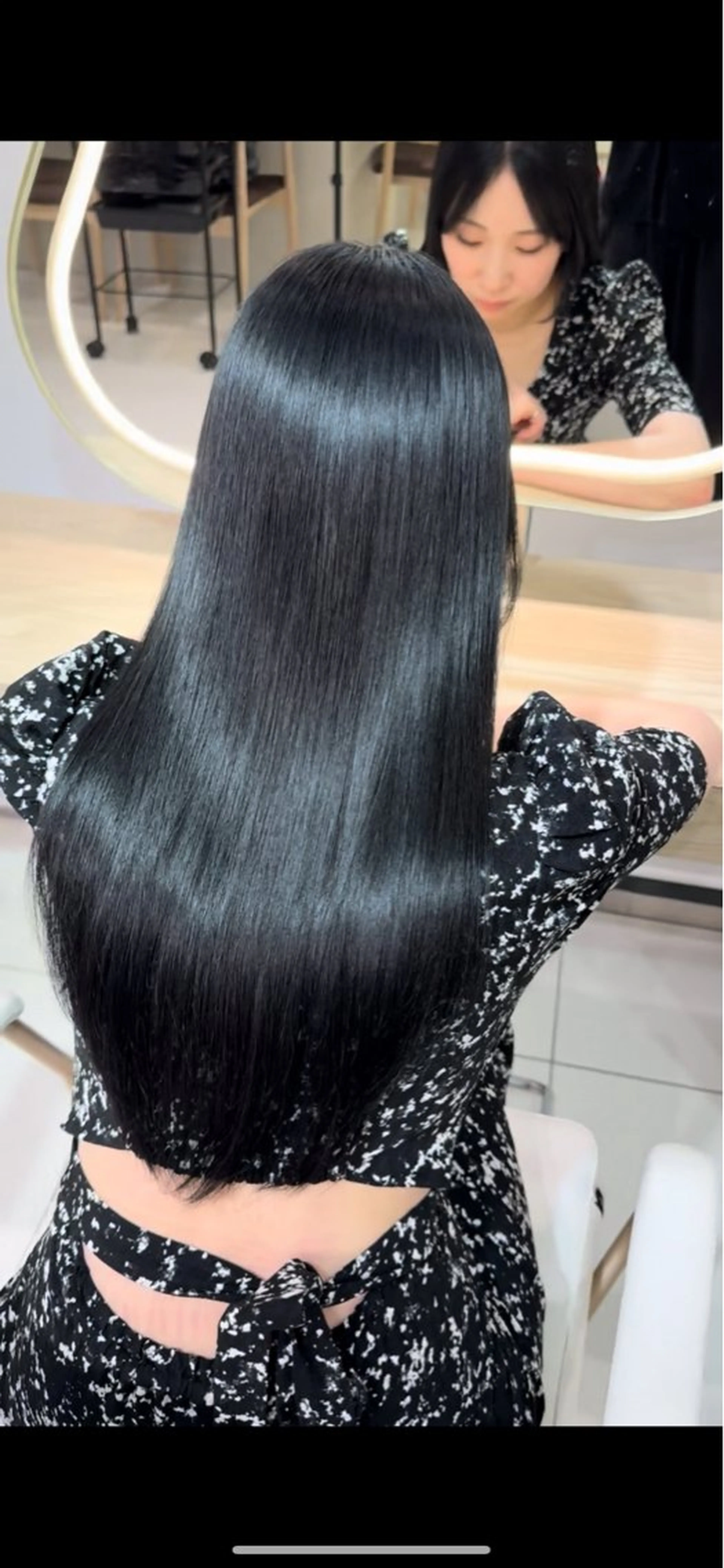 ロング パーマ 韓国レイヤー/ 顔まわり/西野和裕のヘアスタイル