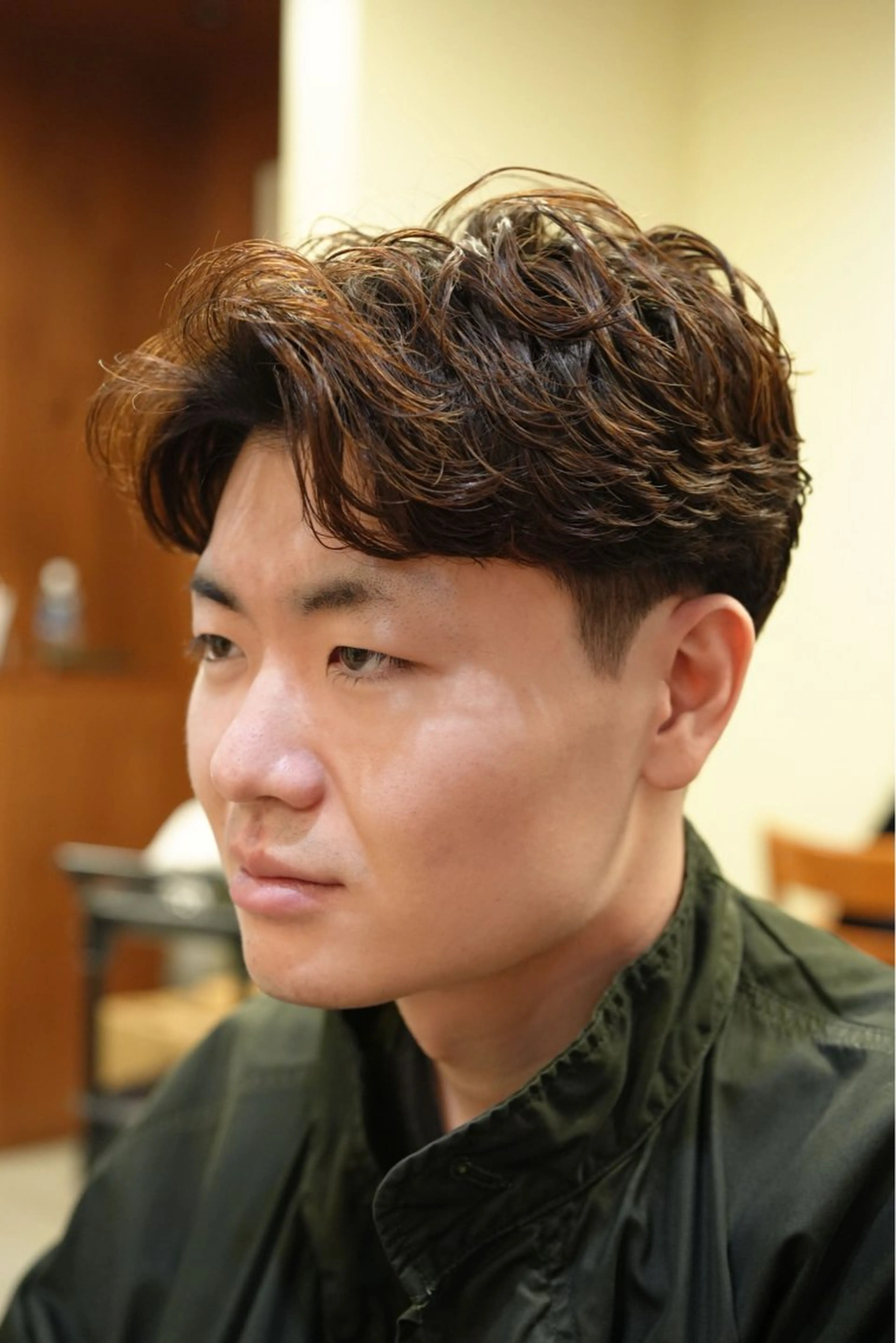 ショート メンズ カット ヘアカラー メンズパーマ いしだ りょうのヘアスタイル