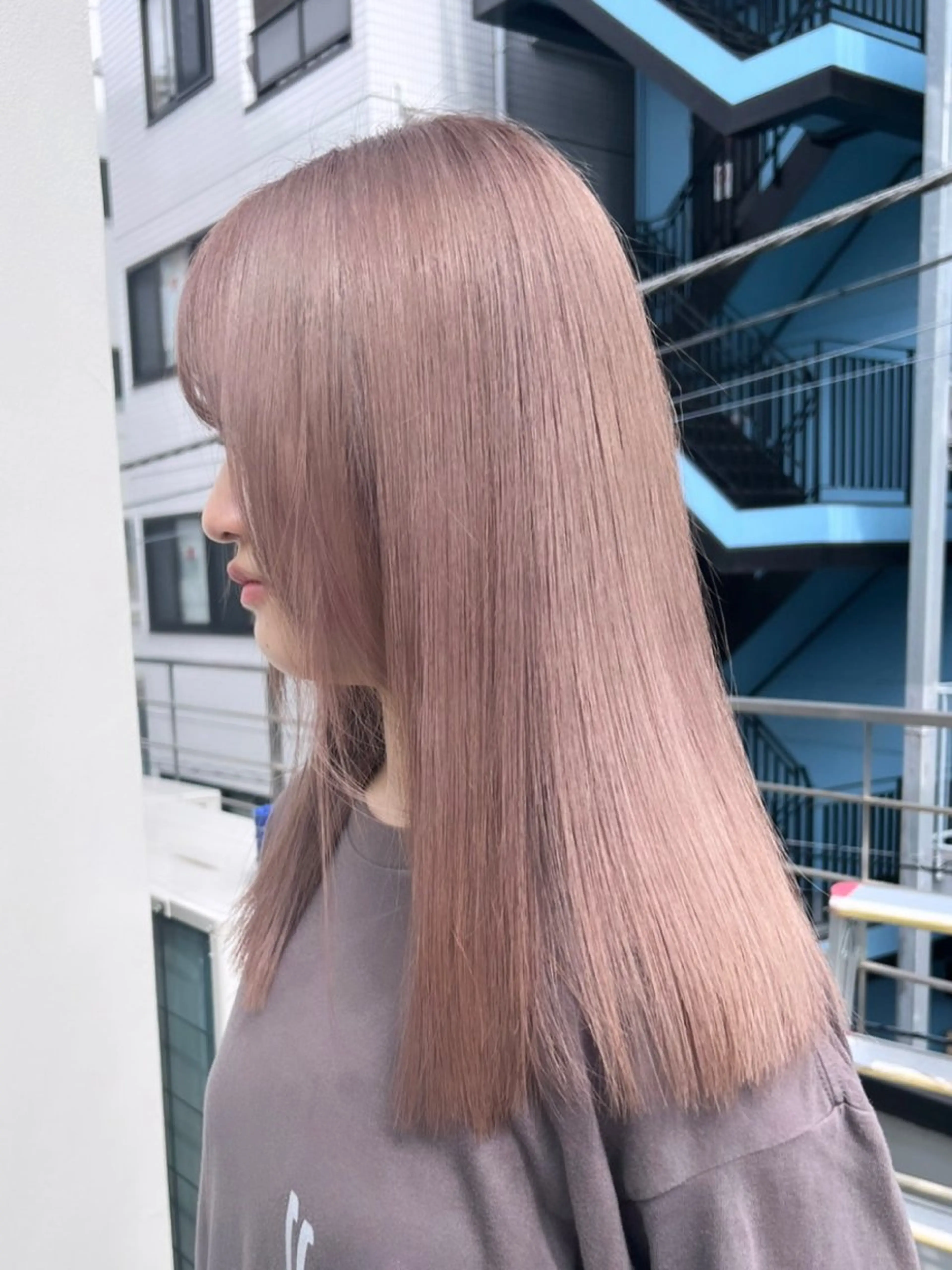 ロング カラー ベージュカラー ブリーチ ブロンド ブラウンカラー ケアブリーチ ブリーチ　ハイトーン 特化🌈フジタハルキのヘアスタイル