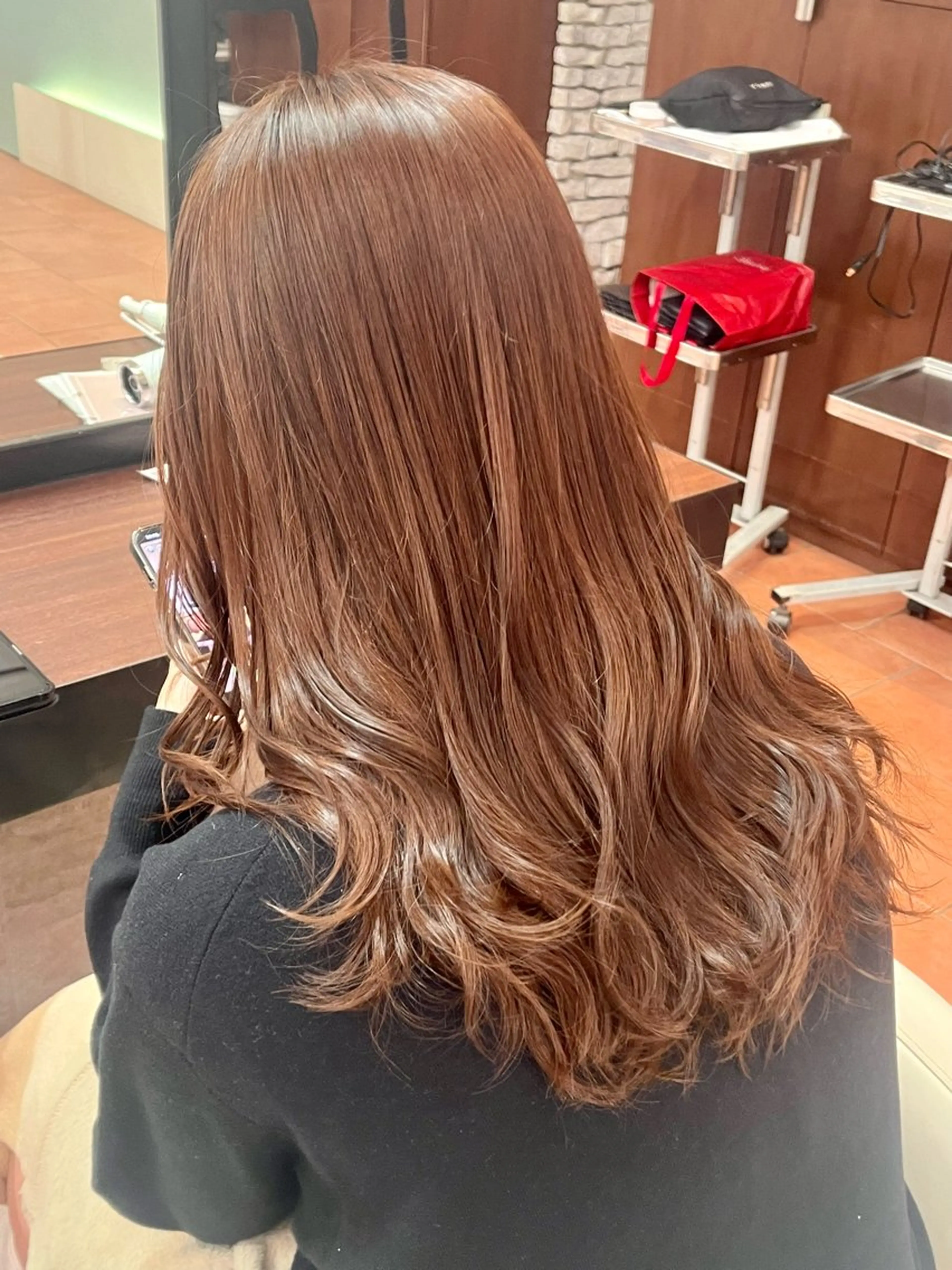 ロング カラー ヘアアレンジ デザインカラー✨ 日高桃佳のヘアスタイル