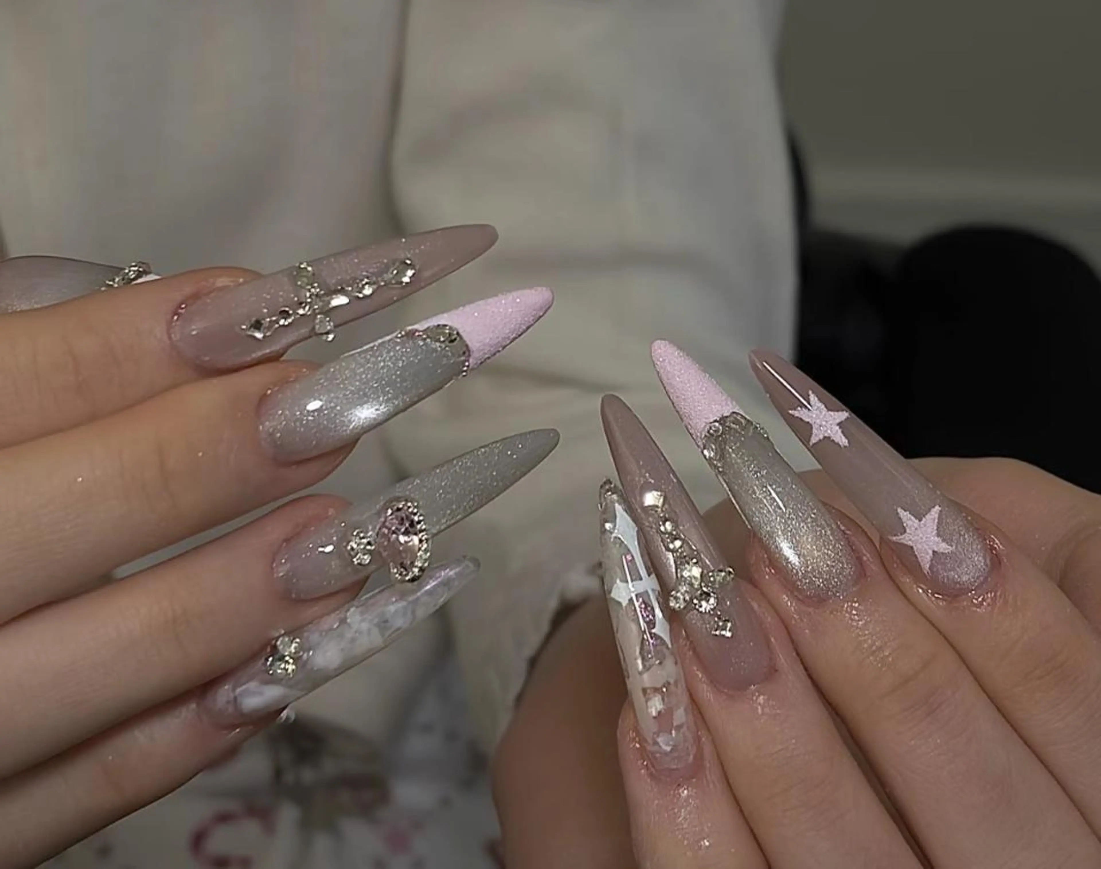 ネイル Pure&Rich Nailのネイルデザイン