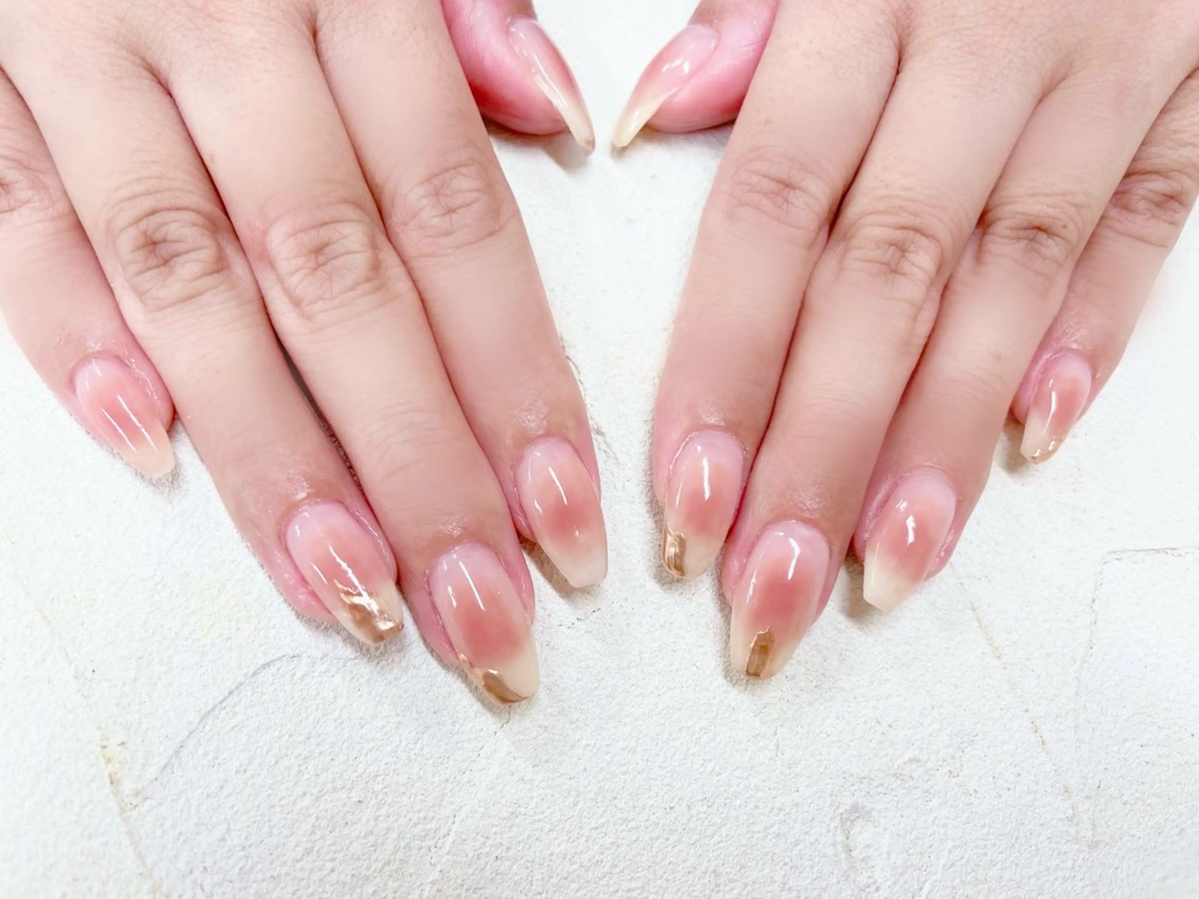 ネイル チークネイル ミラーネイル 持ち込み ハンドネイル ビアンカ金町店 中島　せり菜のネイルデザイン