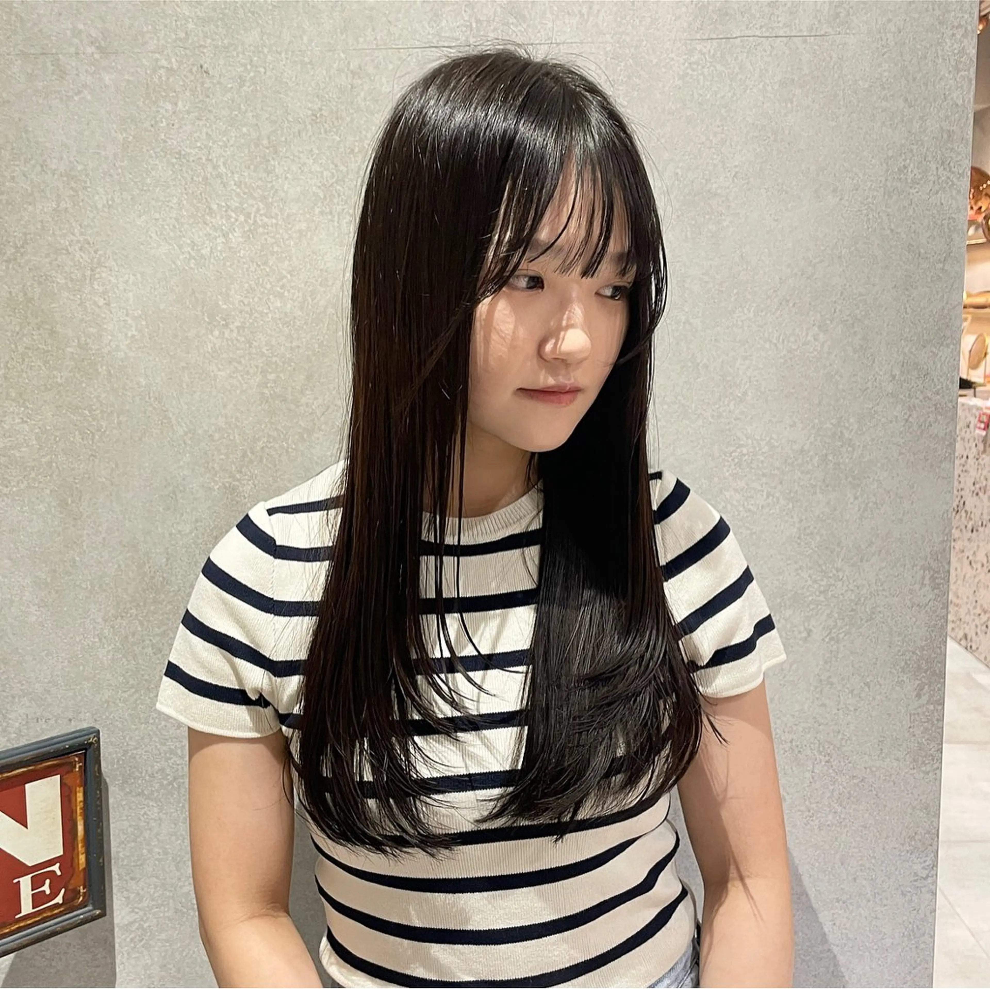 ロング 顔周りカット レイヤーカット yumemiレイヤー ‎✴︎ 透明感カラーのヘアスタイル