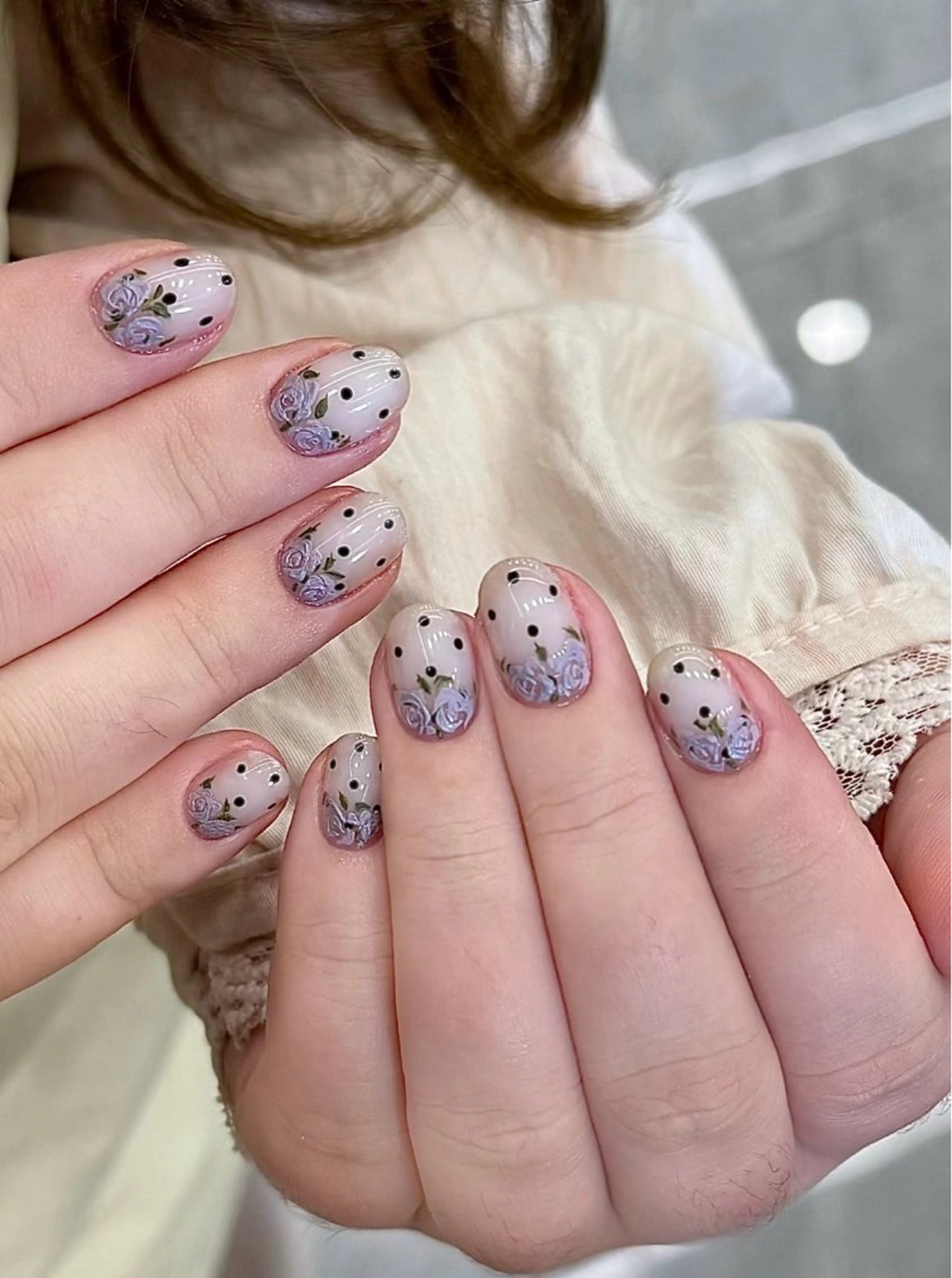 ネイル 桜ネイル フットネイル フレンチネイル グラデーション 氷ネイル・うるうるネイル ハンドネイル Lynn_ Nailのネイルデザイン
