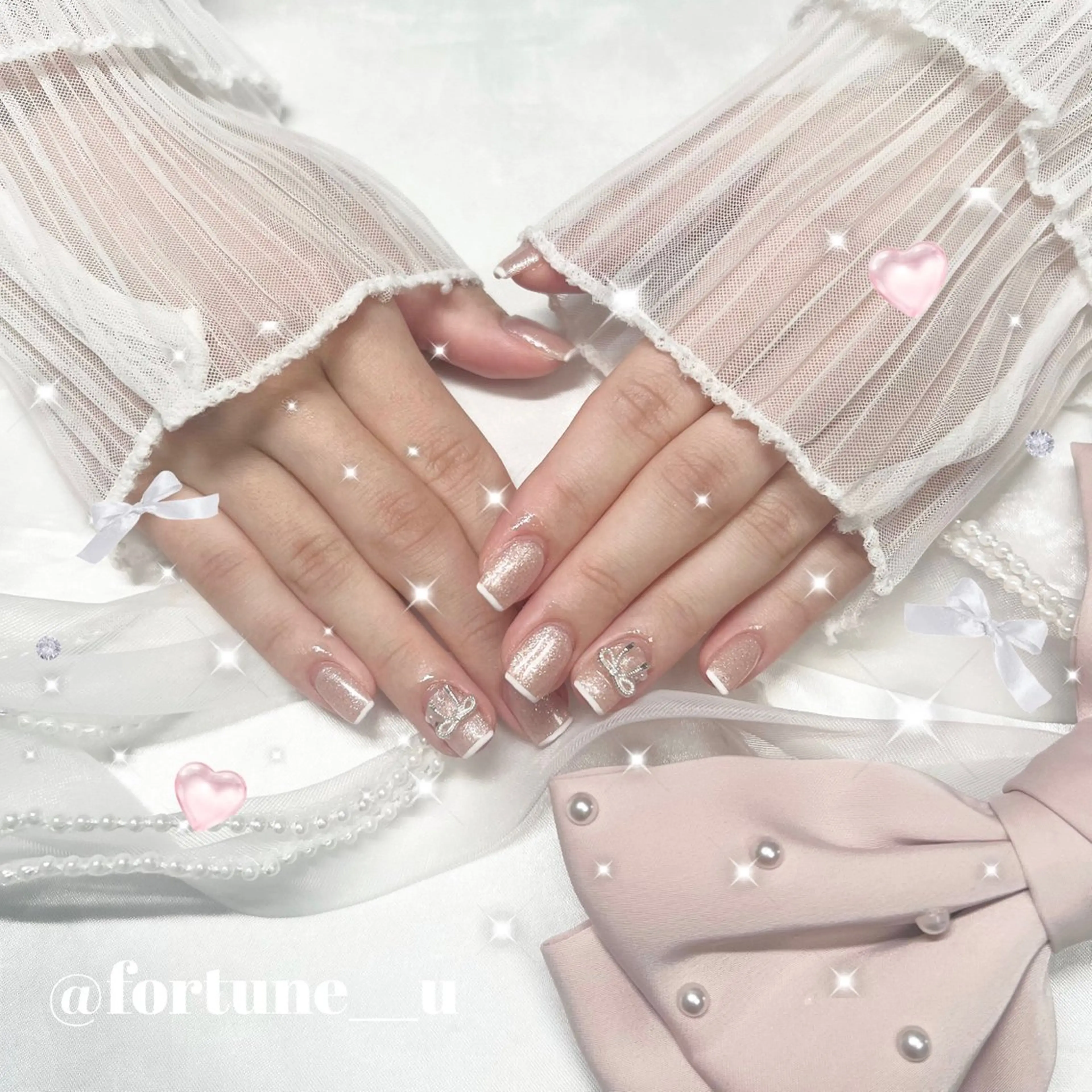 ネイル ガーリー 韓国ネイル 水色 オフィスネイル シンプルネイル ハンドネイル 💜✩.* Yuuna💜のネイルデザイン