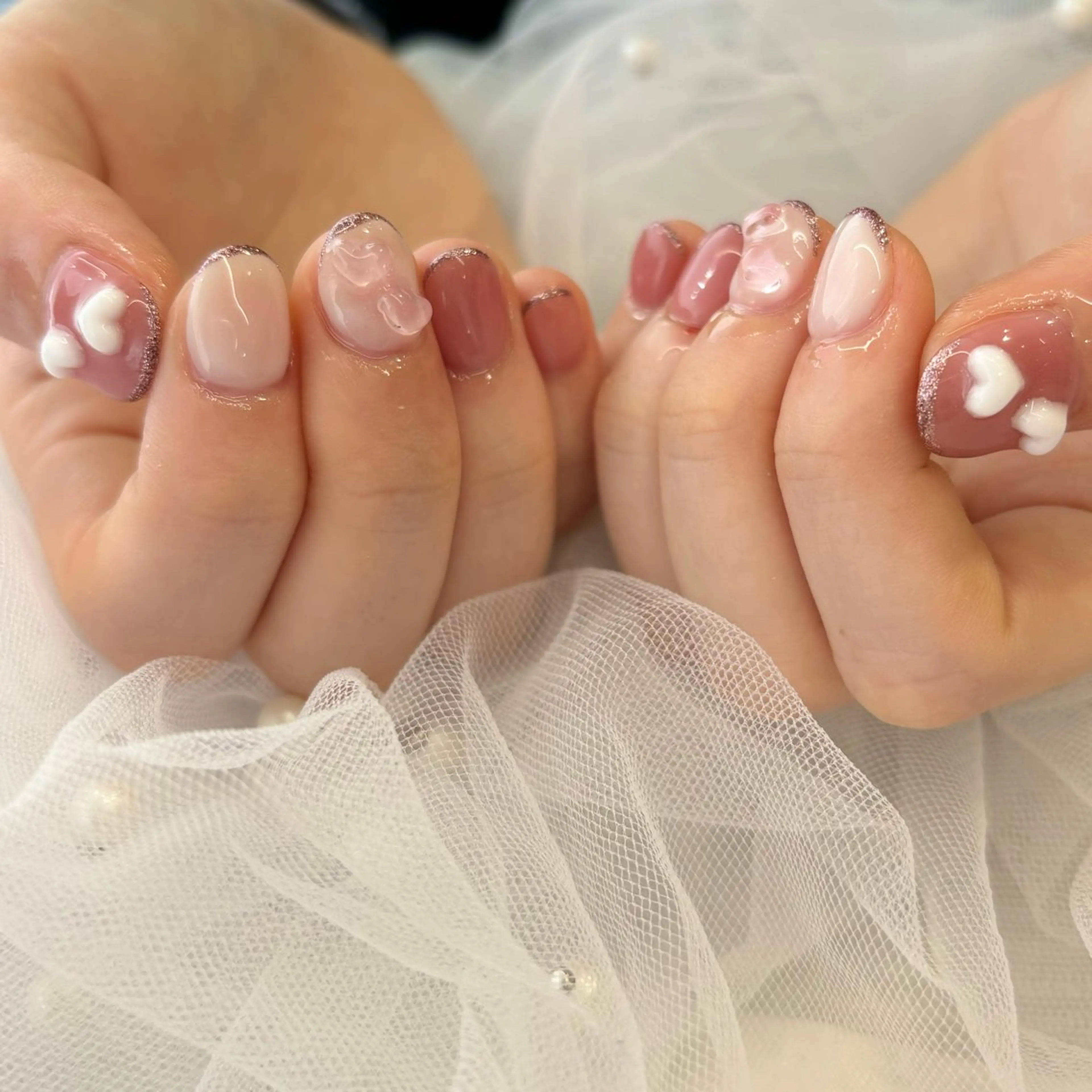 ネイル ハート ぷっくりネイル 春ネイル ハンドネイル 荒巻 めいのネイルデザイン