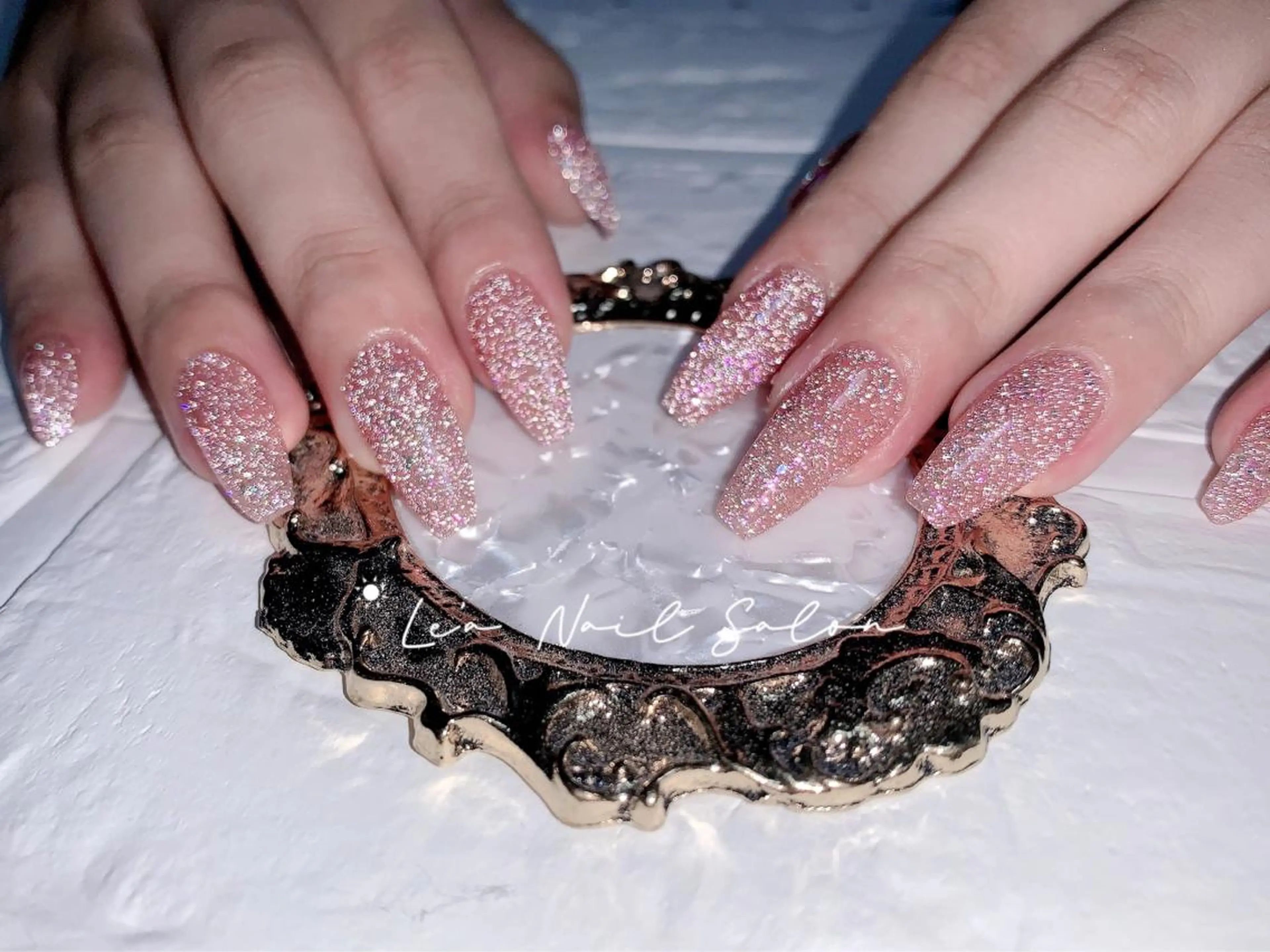 ショート カラー ネイル Le’a NailSalonのネイルデザイン